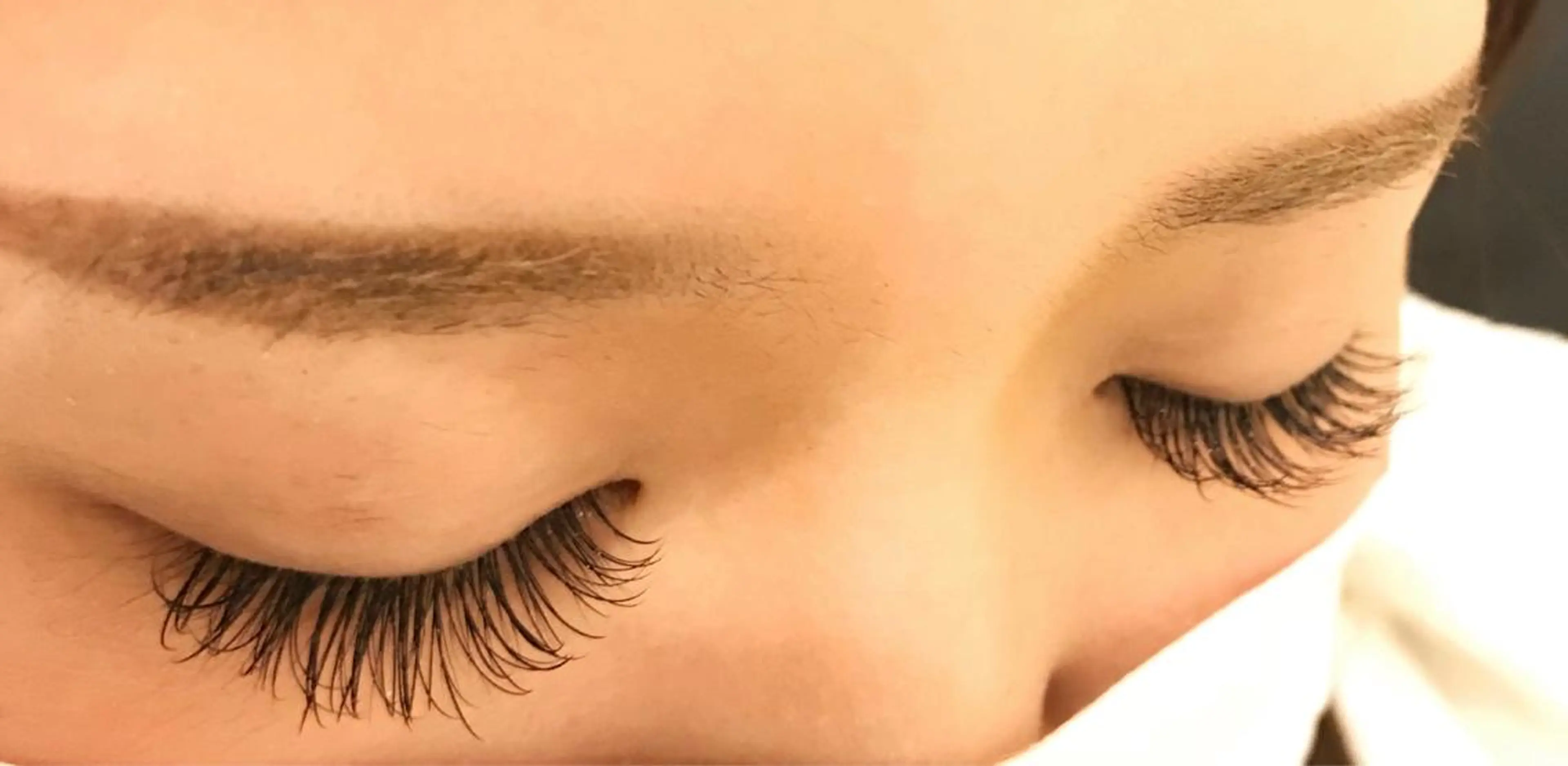 マツエク・マツパ BIANCO北堀江 AKANEのヘアスタイル