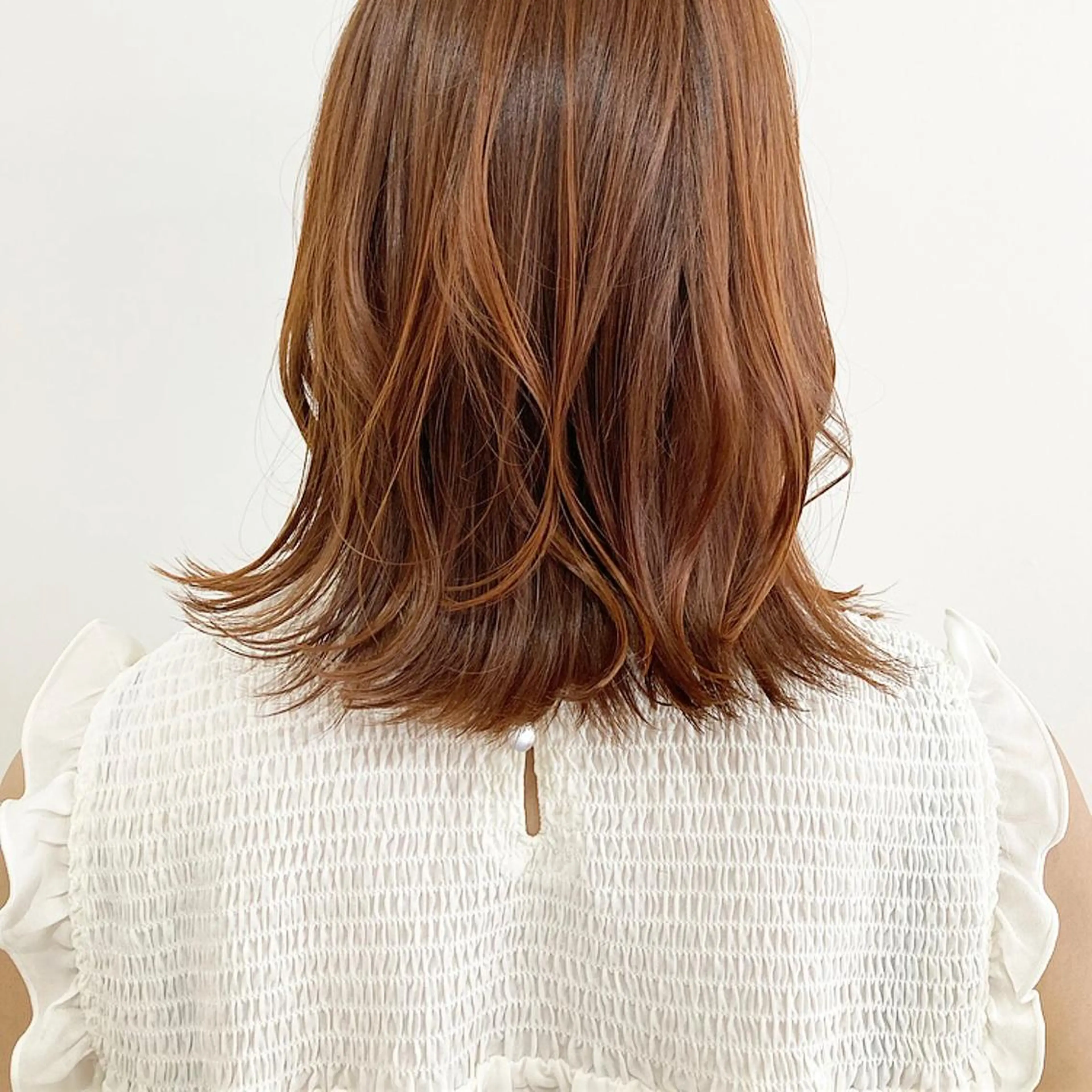 ミディアム カラー ブリーチ ブリーチなしカラー オレンジ お洒落パーマ/ 艶カラー/michiのヘアスタイル