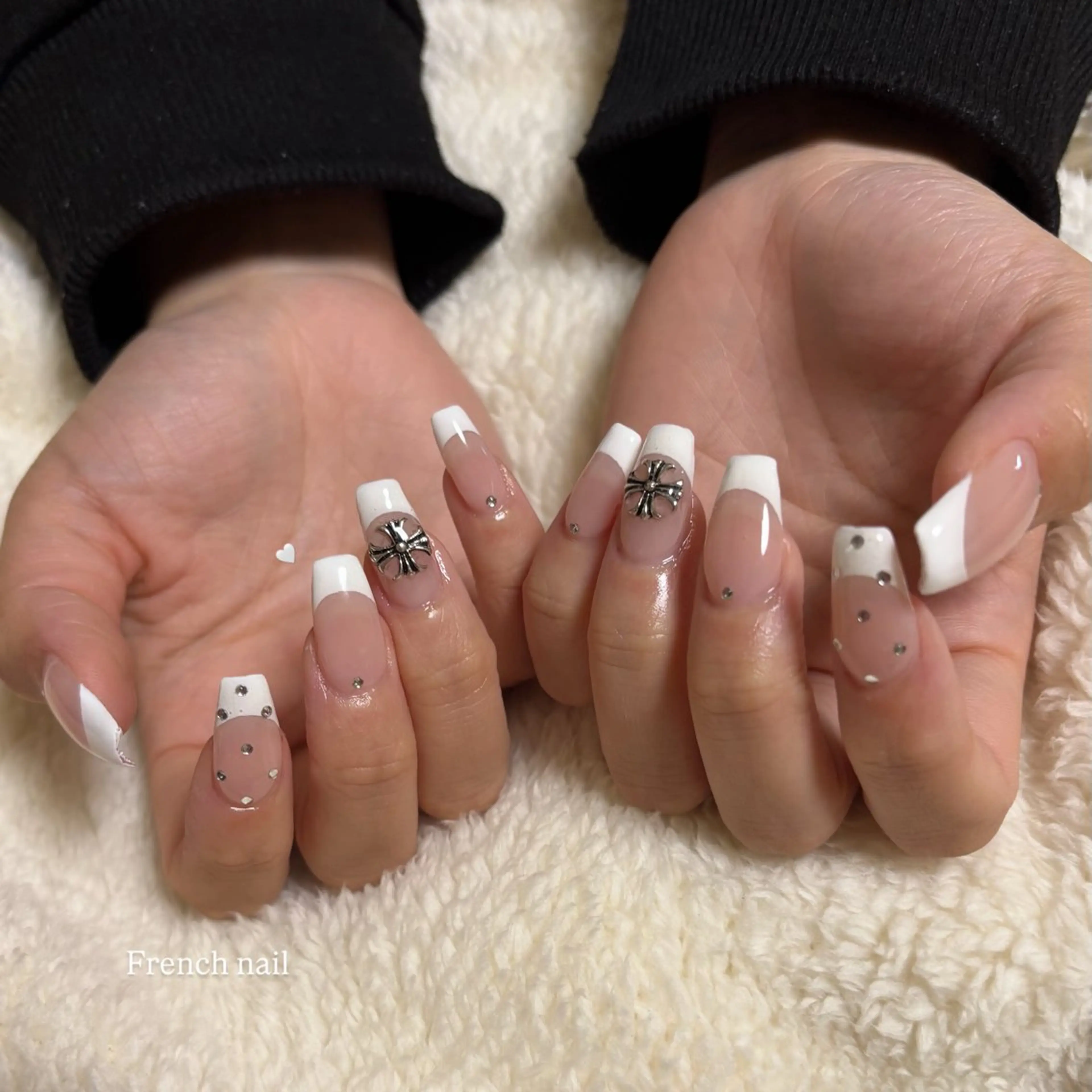 ネイル ハンドネイル SALON ELVI.所属・𝚊𝚢𝚊𝚗𝚊 .のネイルデザイン