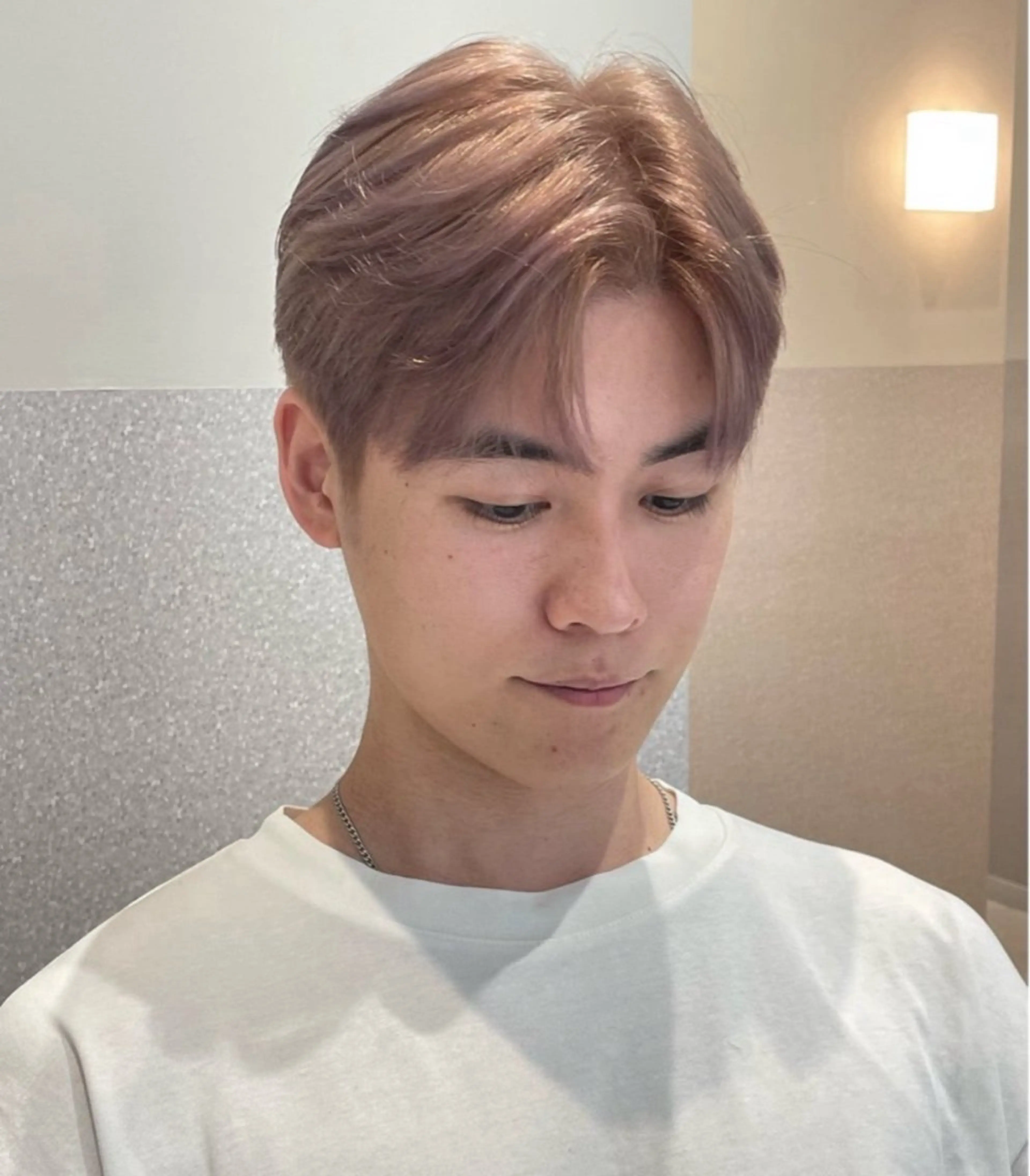 メンズ メンズハイトーン メンズ韓国風 ヘアカラー ❤︎︎韓国ヘア❤︎︎ 𝑺𝒉𝒊𝒉𝒐のヘアスタイル