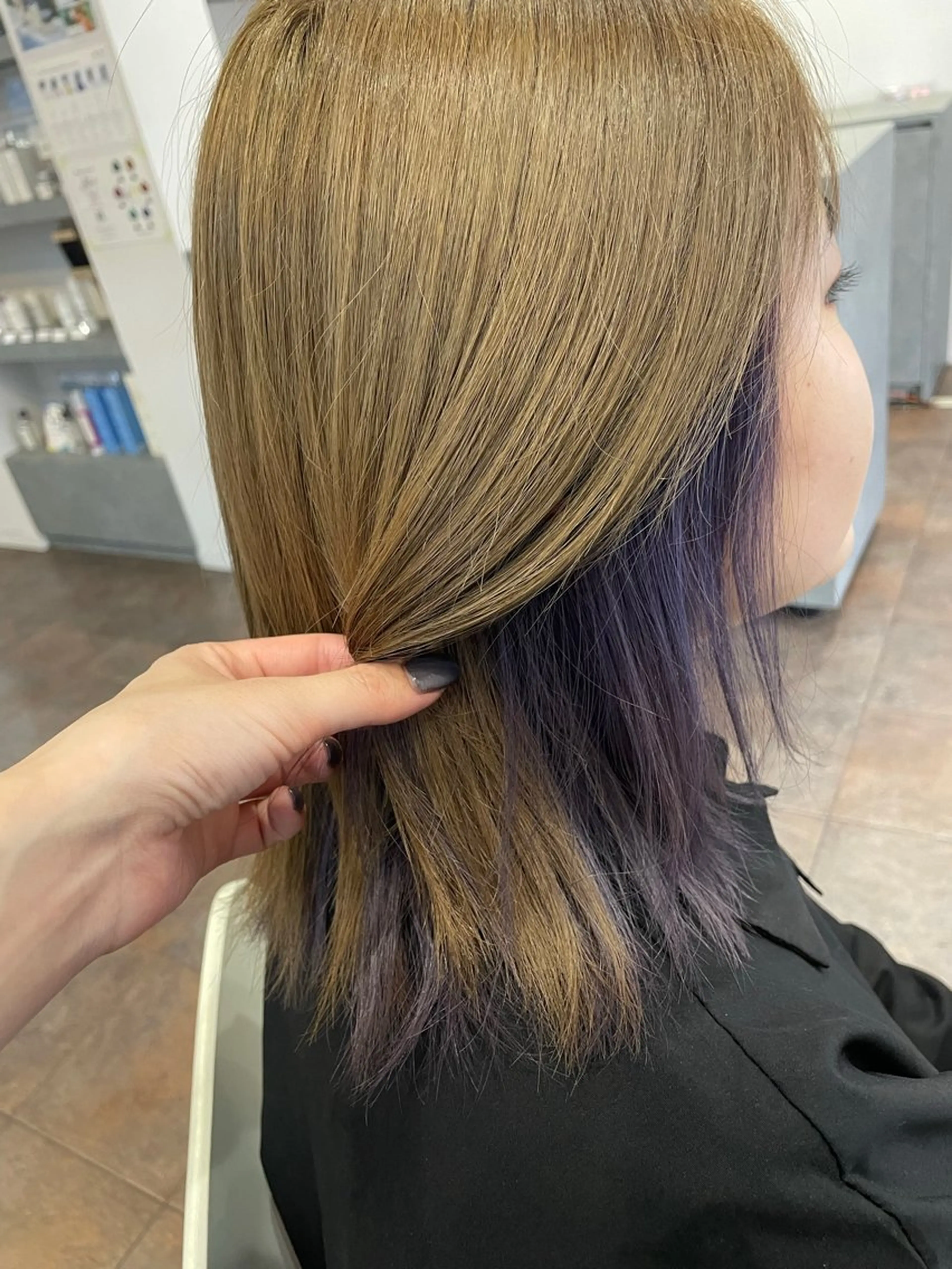 セミロング キルンサンピアン所属・ナチュラルカラー 児玉優香のヘアスタイル