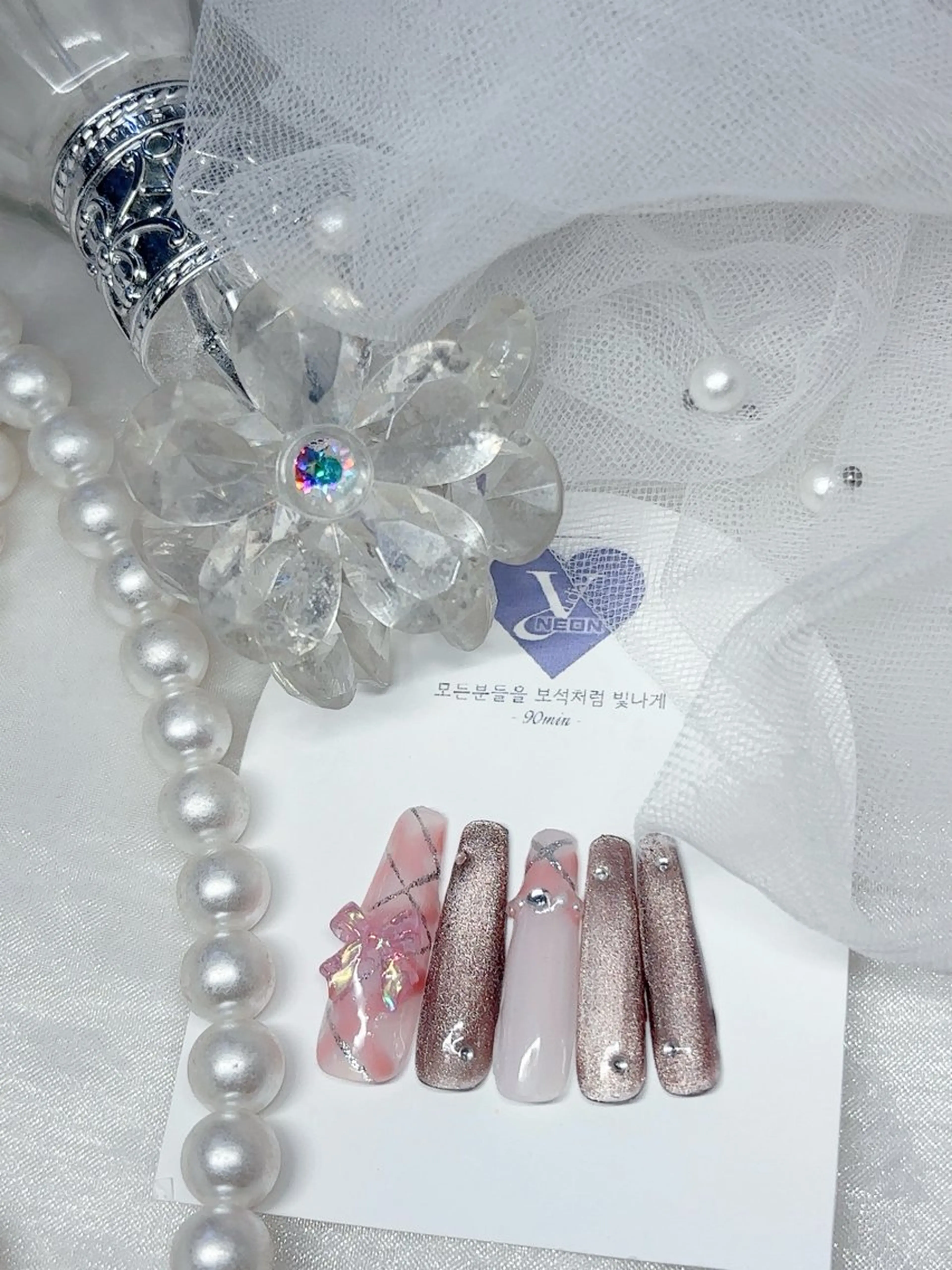 ネイル オーロラネイル 成人式 フットネイル 韓国ネイル ロングネイル ハンドネイル Yudia🦋 azuのネイルデザイン