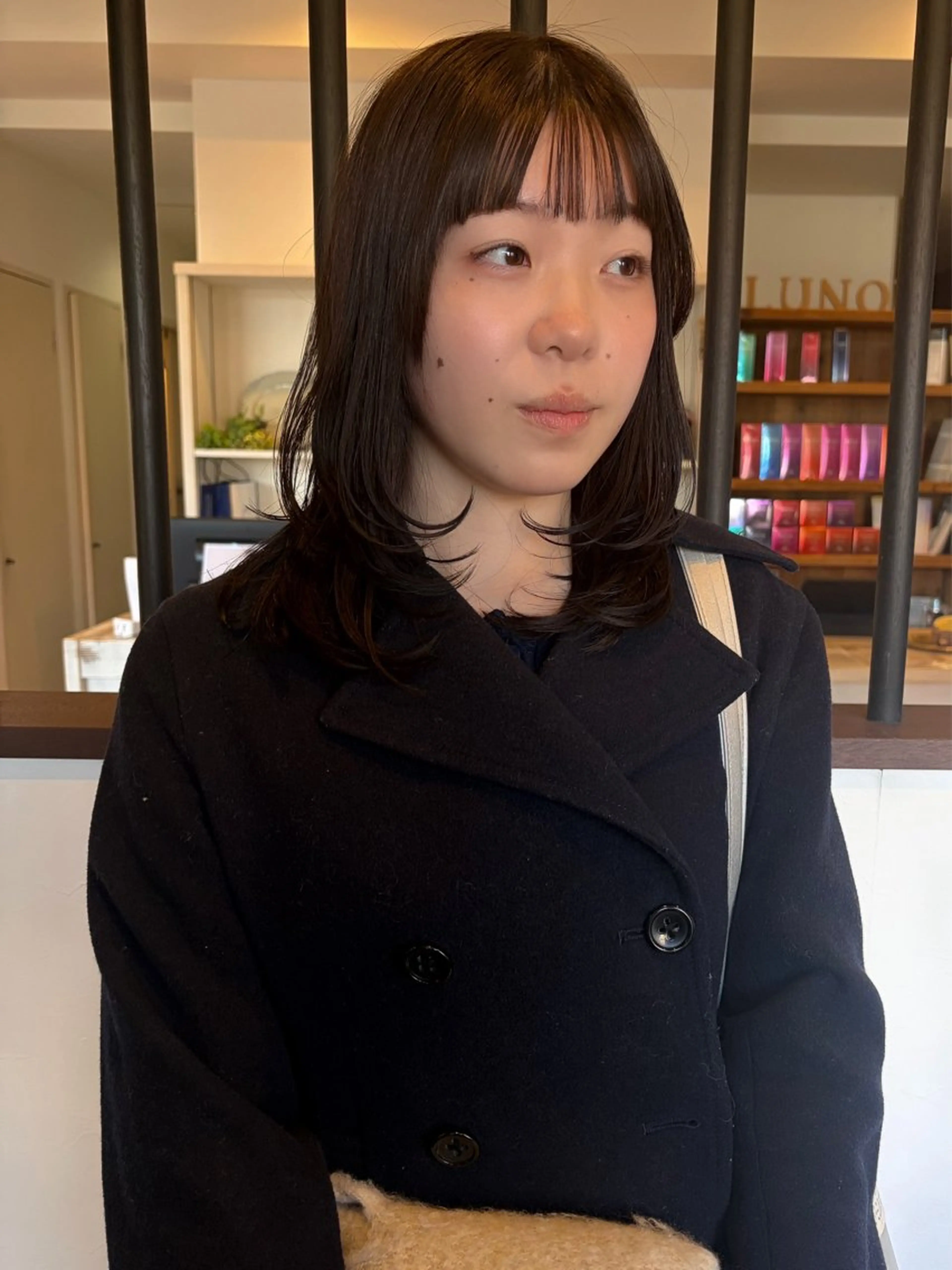 ミディアム 浅津 菜月のヘアスタイル