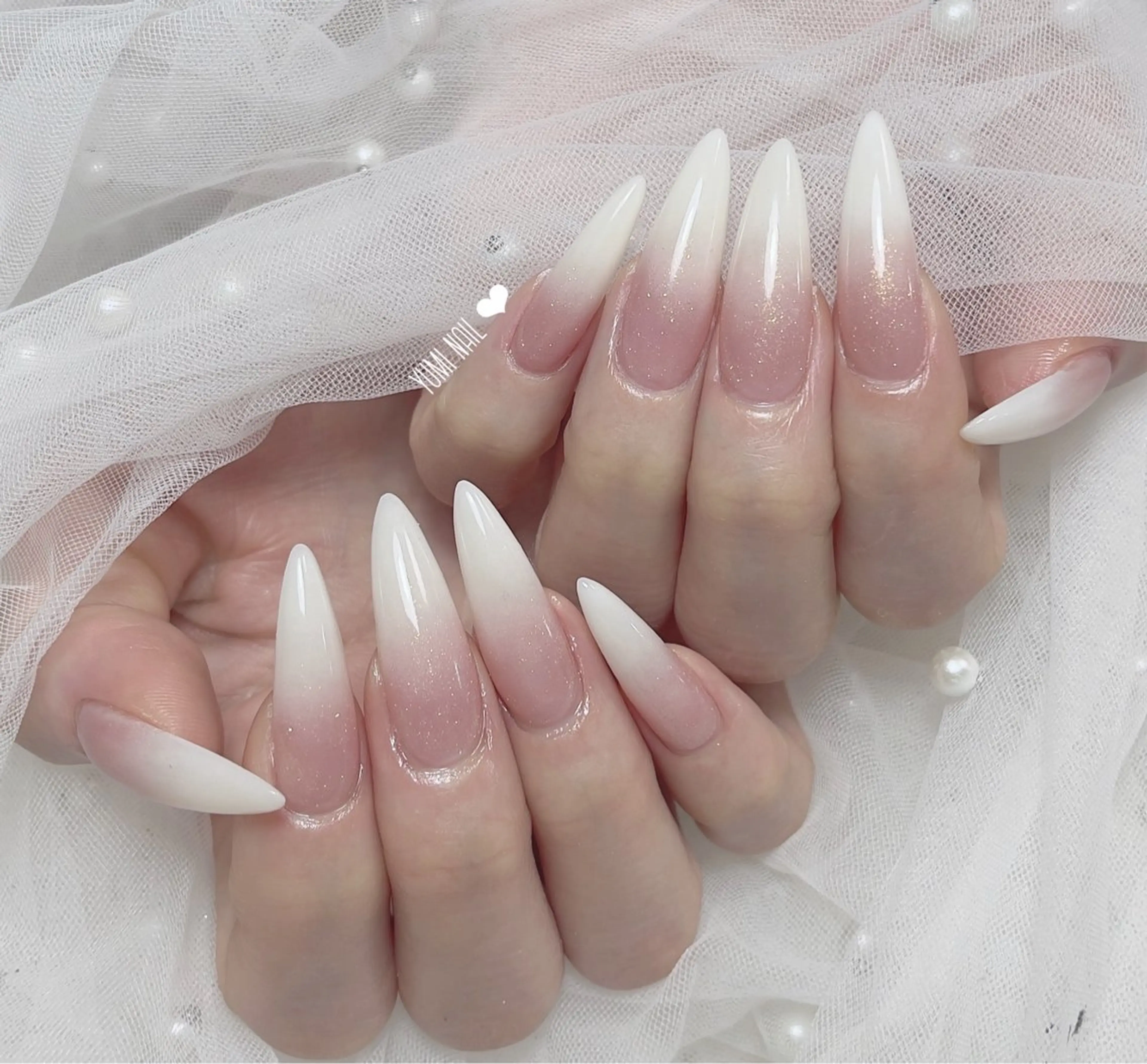 ネイル ハンドネイル ユリ🎀 デザイン長さ出し専門のネイルデザイン