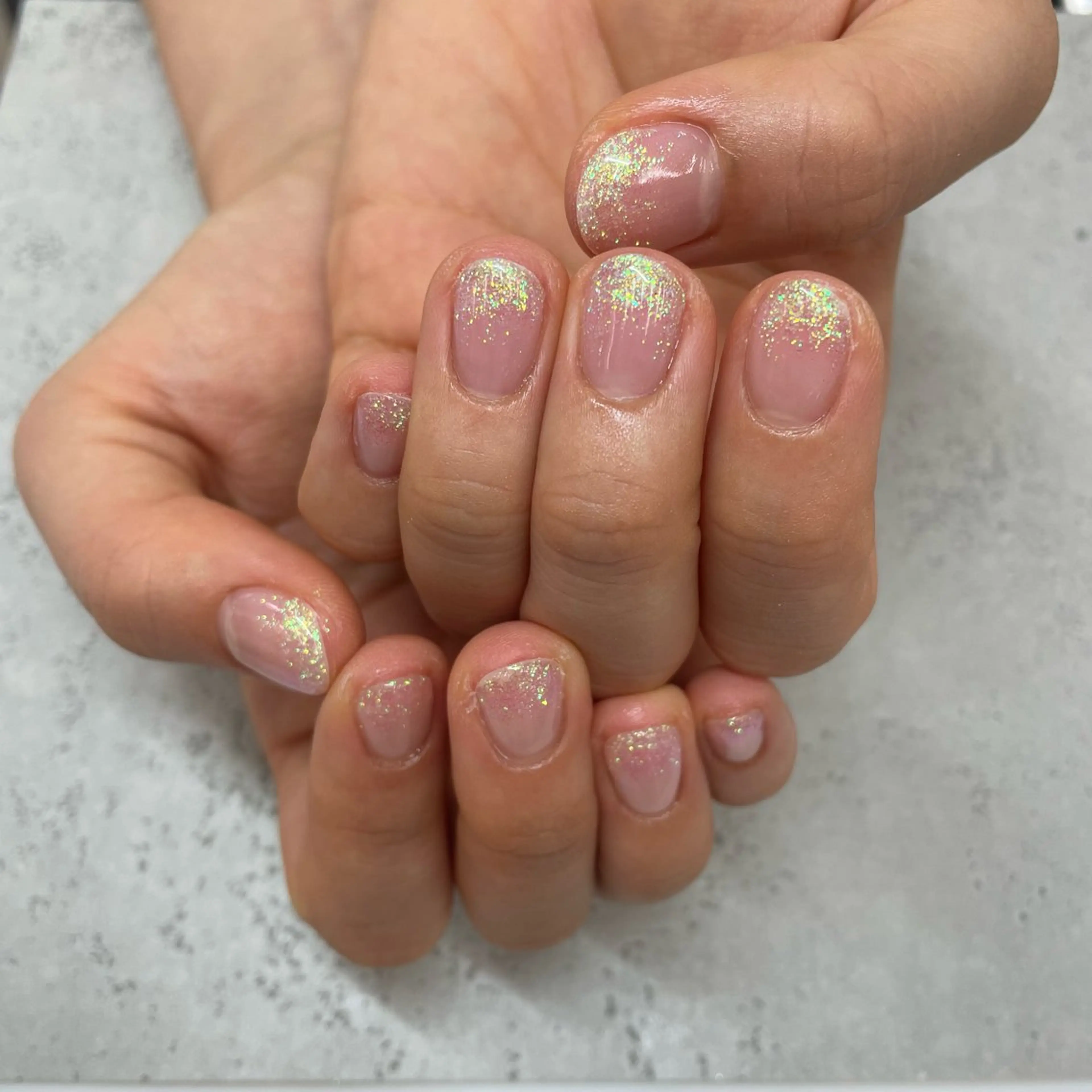 ネイル クリアネイル グラデーション ラメ(グリッター) ラメグラデーション MAXKELLY ANNAのネイルデザイン
