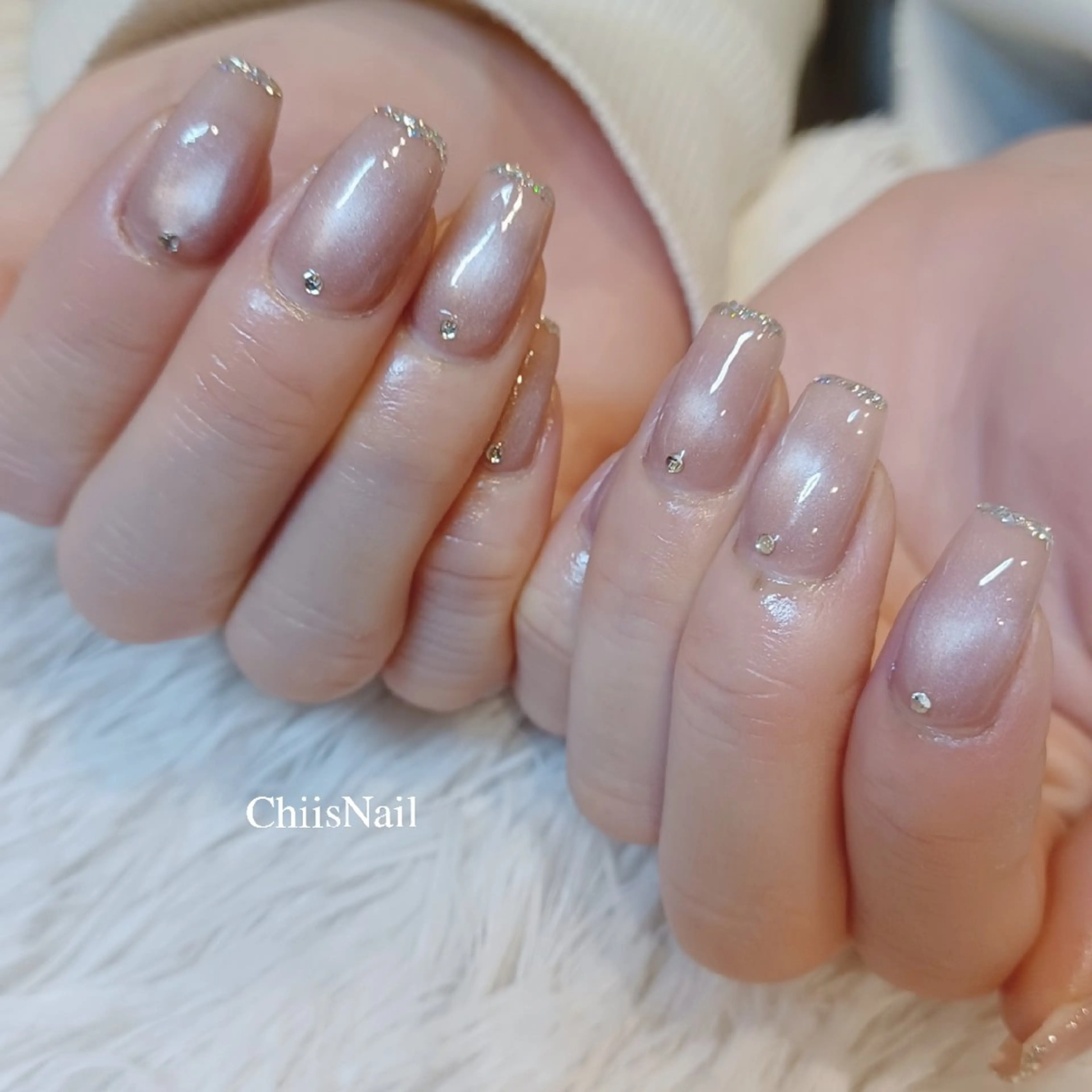 ネイル フレンチネイル ガラスフレンチ キラキラネイル ハンドネイル ChiisNail チィズネイルのネイルデザイン