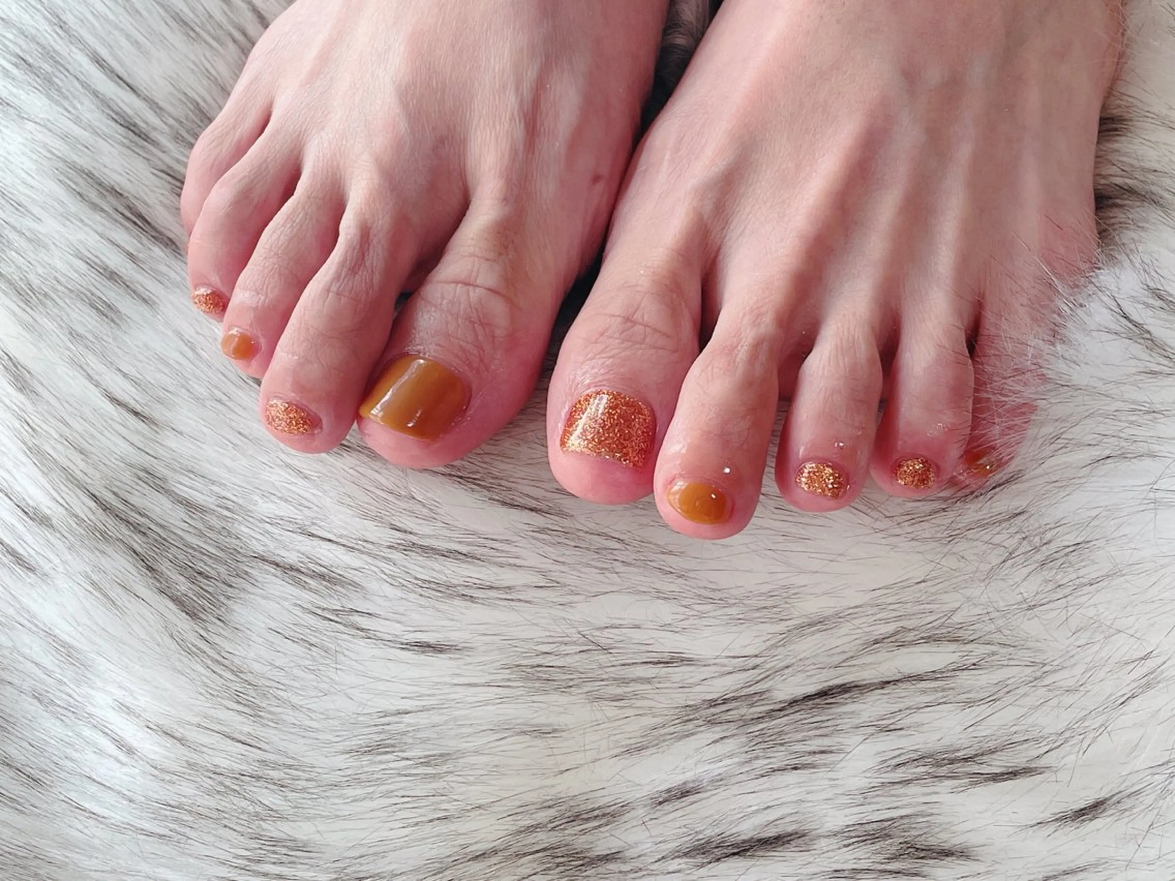 ネイル オーロラネイル フットネイル フレンチネイル ジェルネイル 韓国ネイル kikinail 溝の口のネイルデザイン