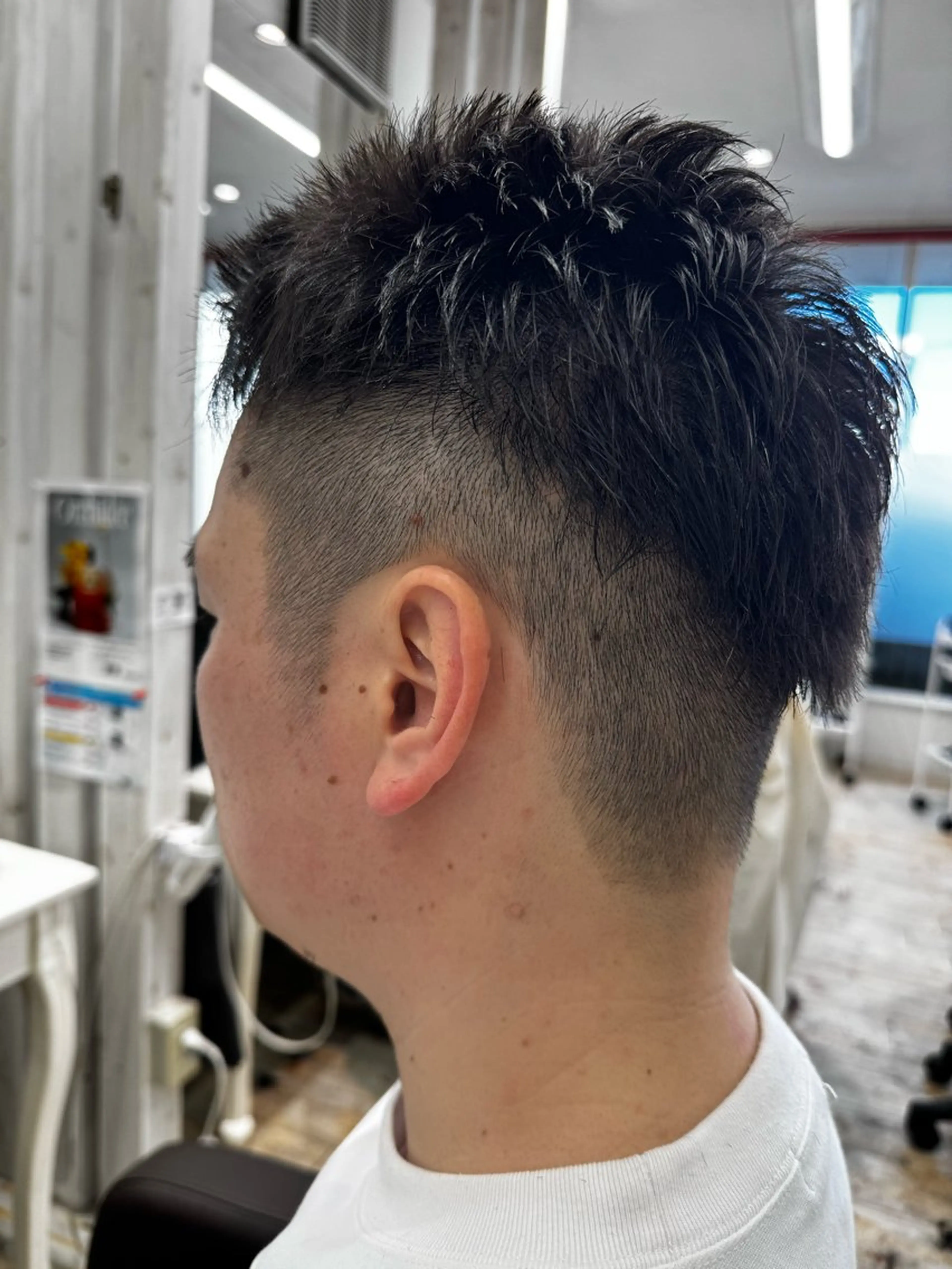 メンズ ツーブロック カット ガーデン エリのヘアスタイル