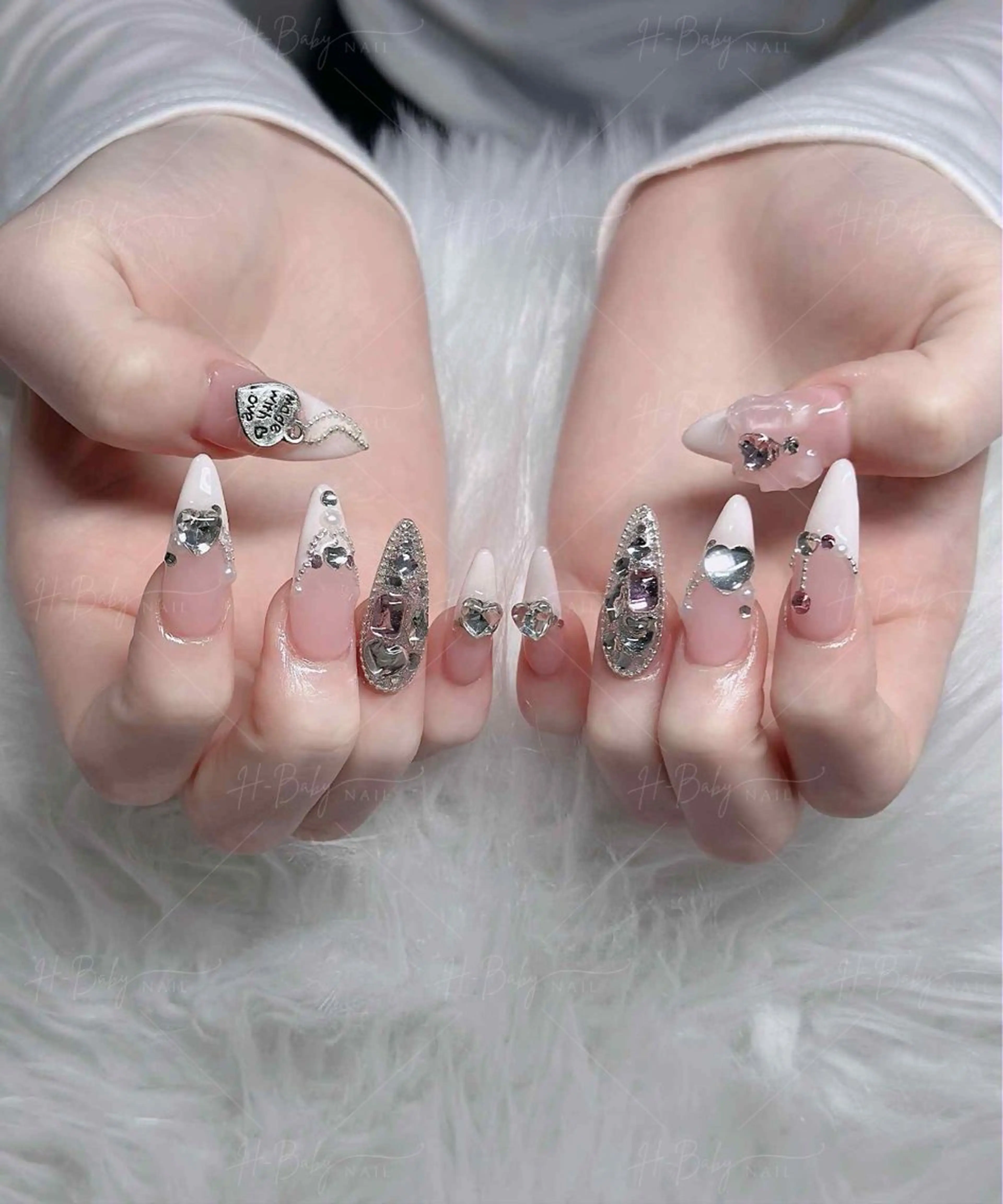 ネイル アートネイル 成人式 ジェルネイル ニュアンスネイル 夏ネイル ハンドネイル H.baby Nai Salon所属・neco H.babynailのネイルデザイン