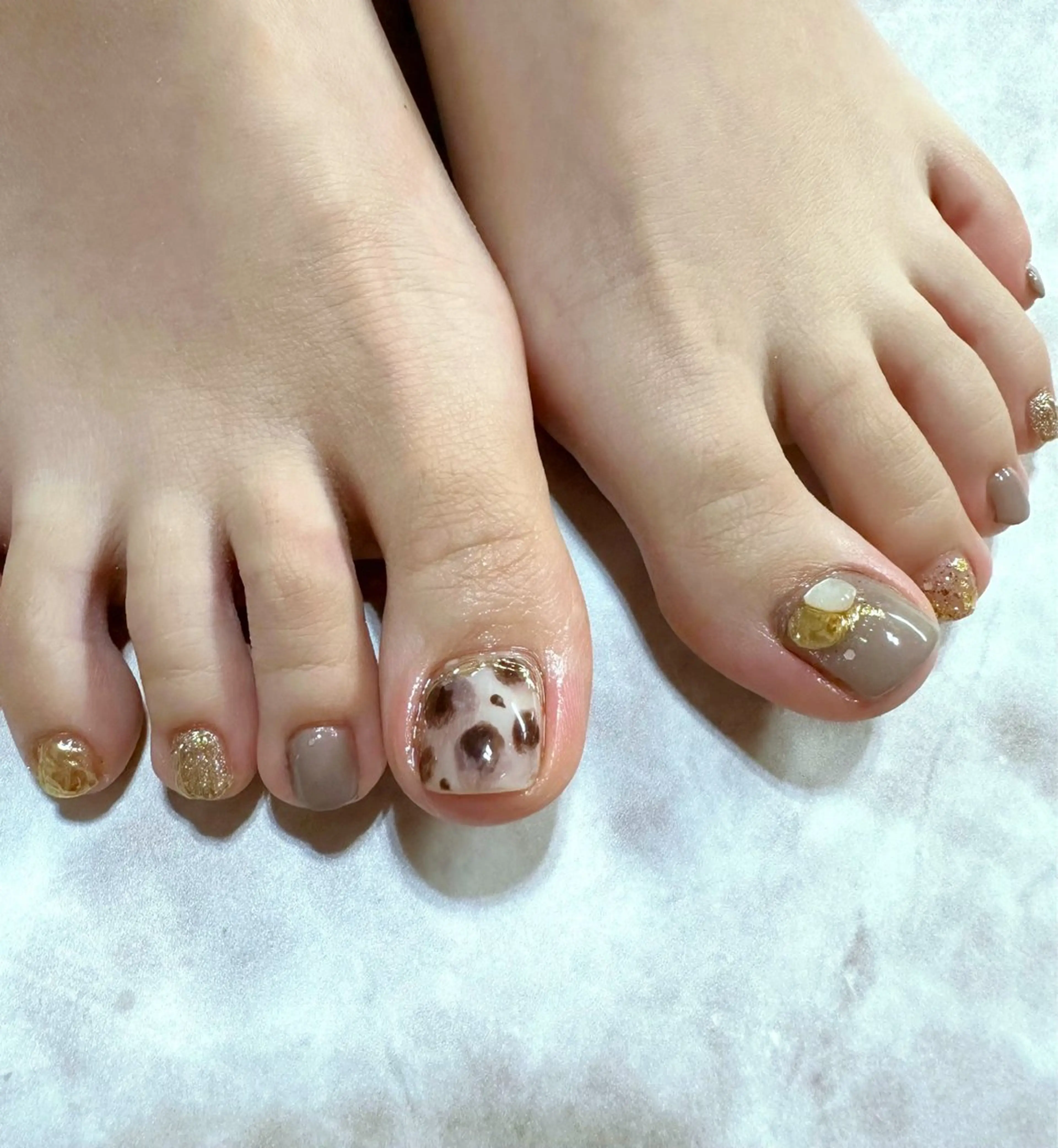 ネイル Violetta所属・朝香 美佳のネイルデザイン