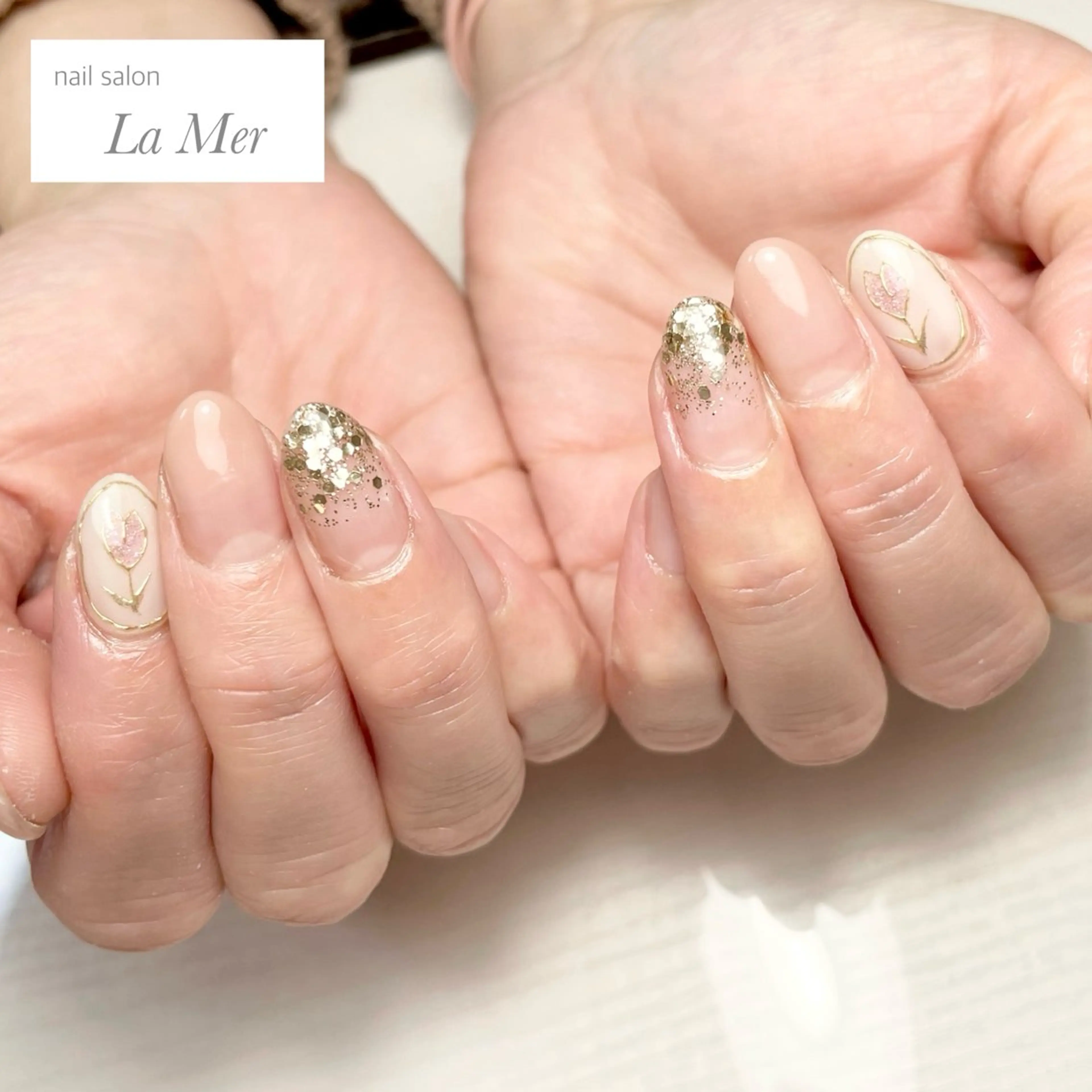 ネイル フラワーネイル ガーリー グラデーション ラメ(グリッター) ラメグラデーション nailsalon La Merのネイルデザイン