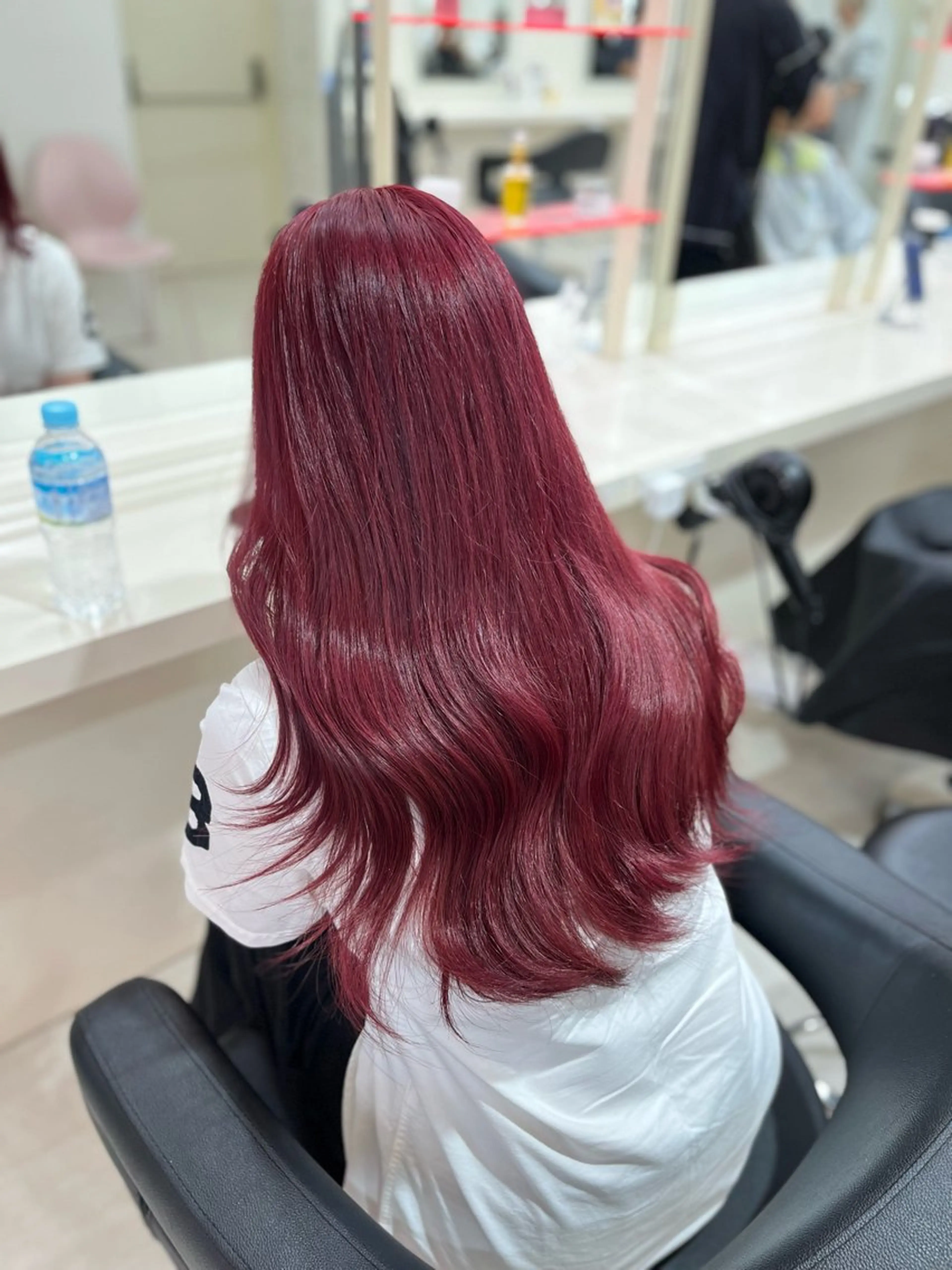 ❣️濃いめのワインレッドにしたい人❣️暖色ダブルカラー🍷炭酸spa、巻き髪付き🎀の写真