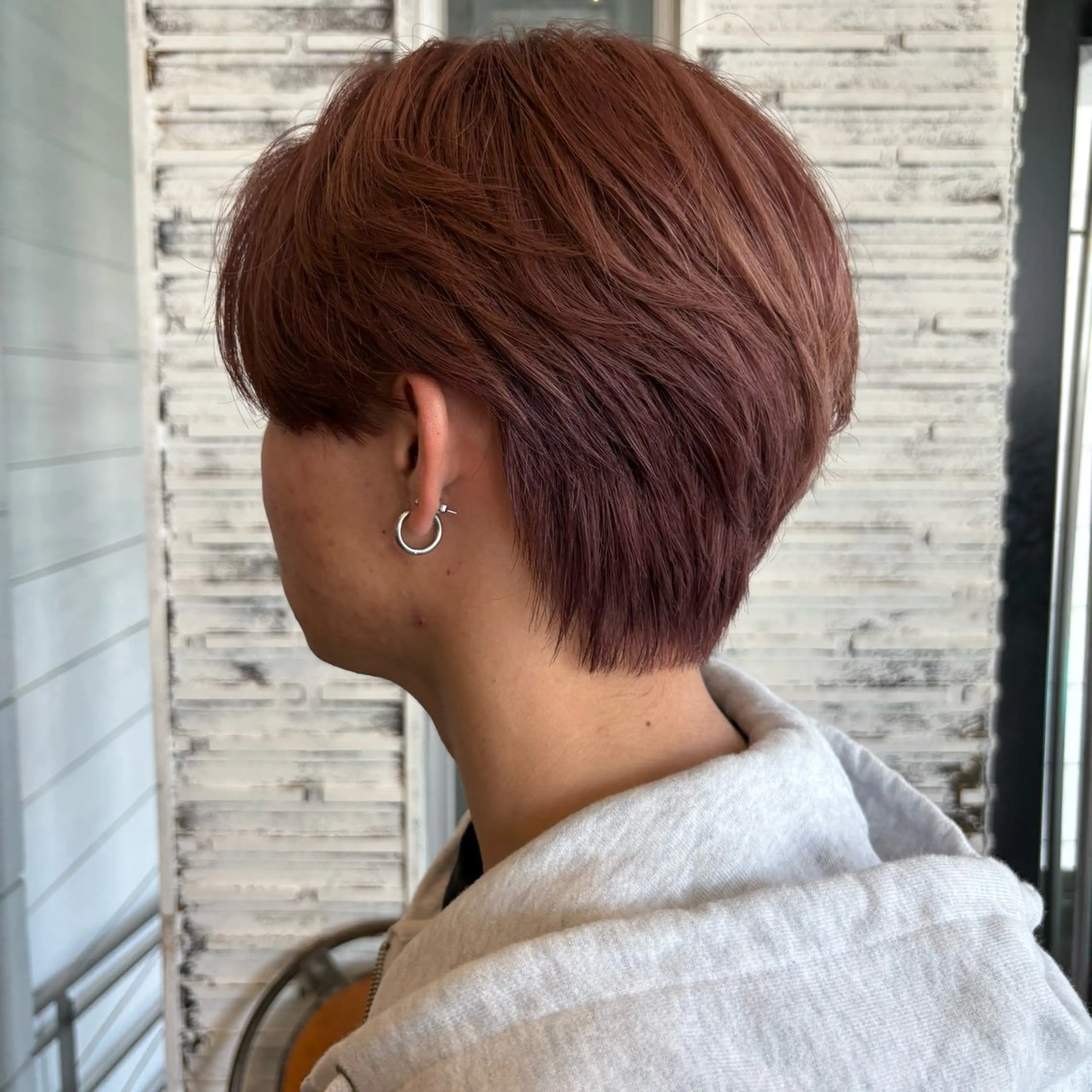 ショート カラー メンズ メンズバレイヤージュ メンズブリーチ メンズハイライト メンズインナーカラー バレイヤージュ ヘアカラー ✨艶ブリーチカラー✨ 酸性ストレート光太郎のヘアスタイル