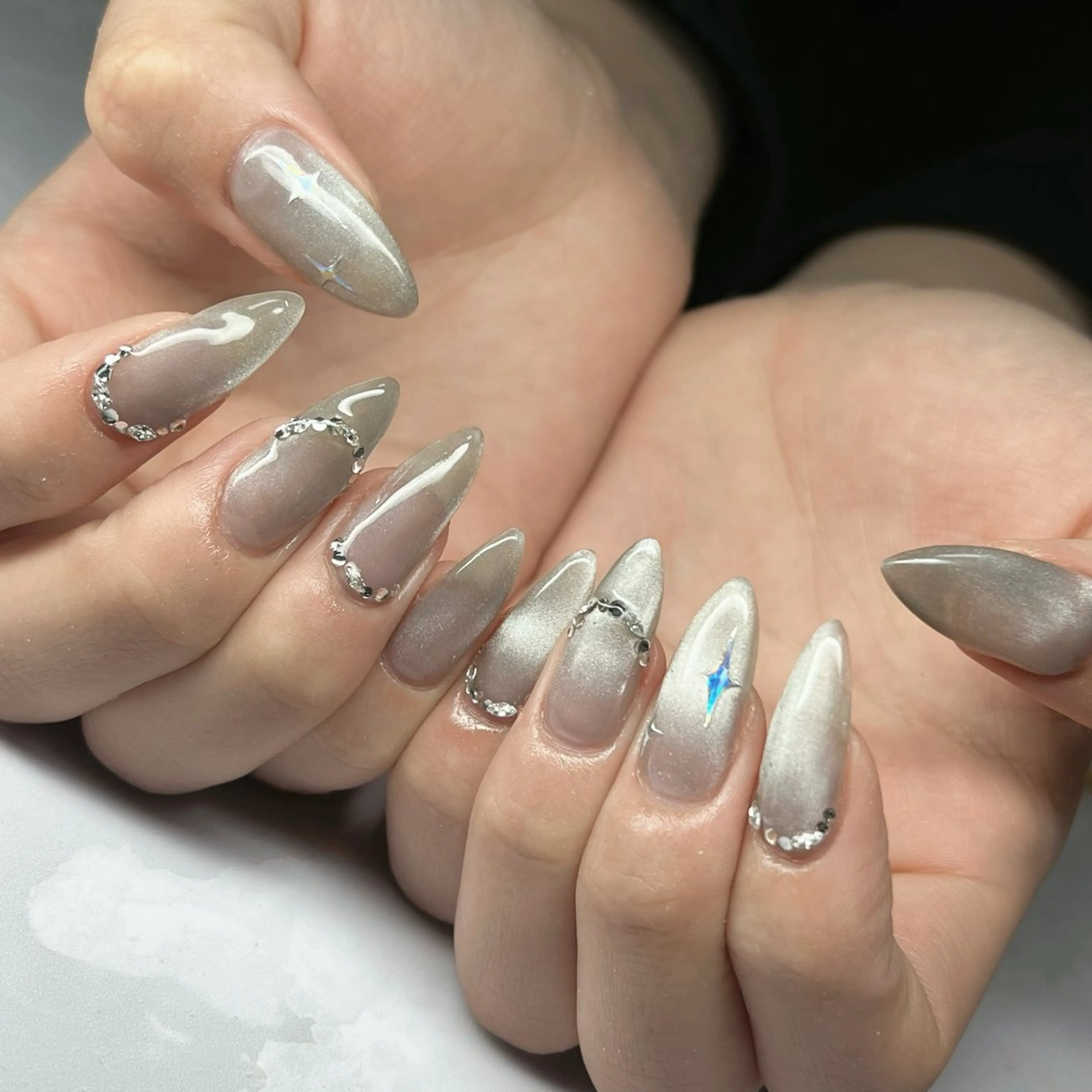 ネイル Dia Nail AKIのネイルデザイン