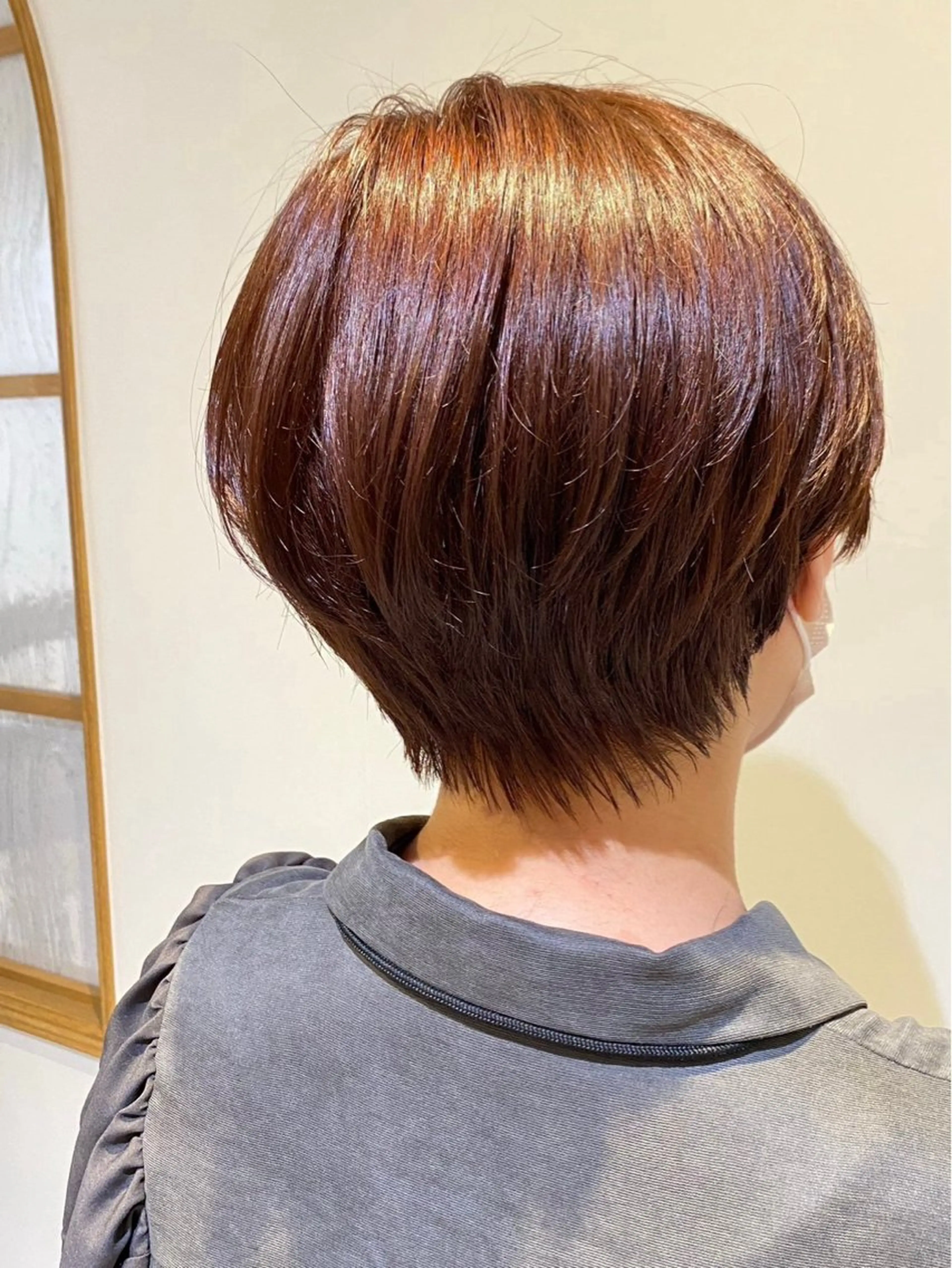 ショート 名嘉 穂乃花のヘアスタイル