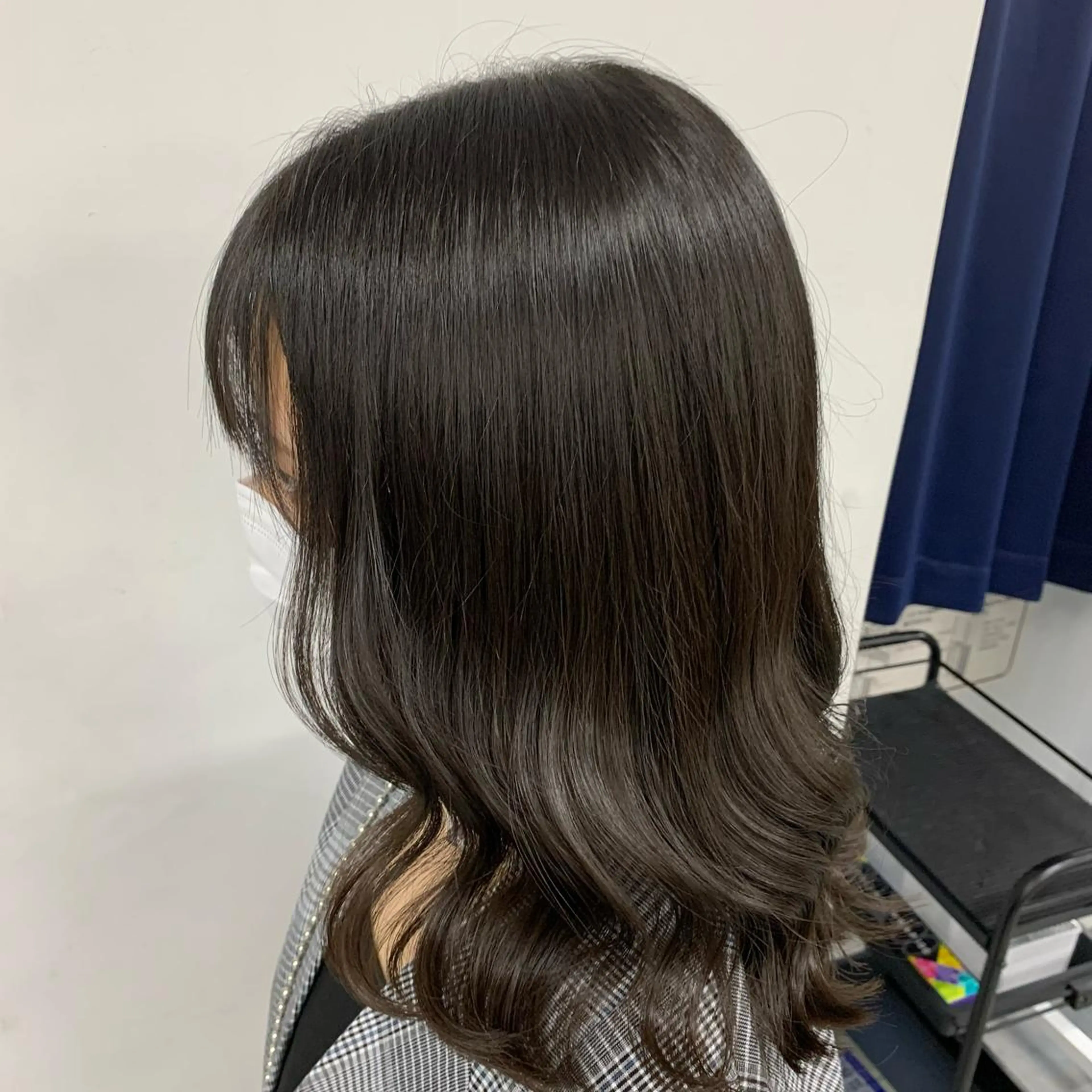 セミロング カラー トリートメント 🪞ハイトーン🪞 🤍waka🤍のヘアスタイル
