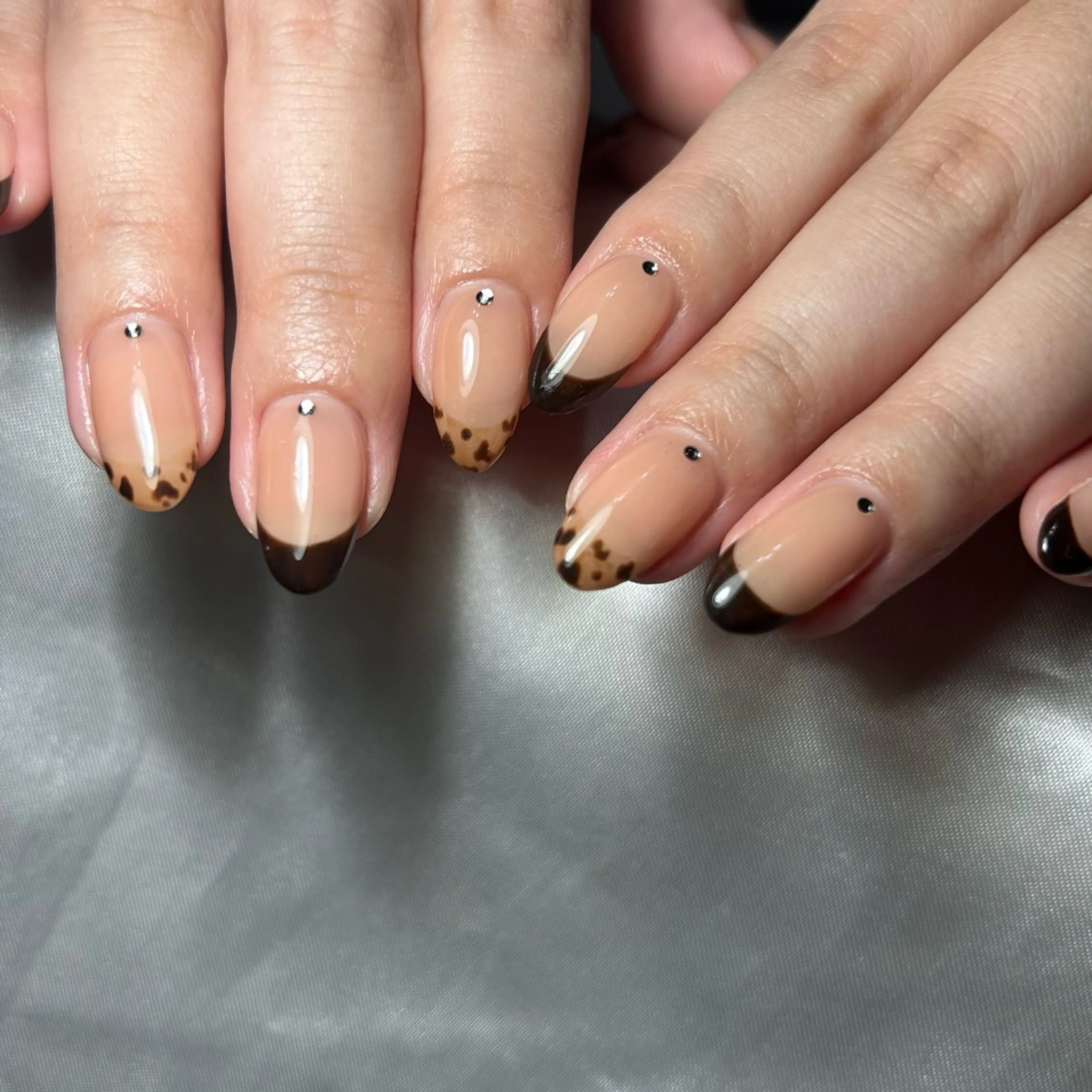 ネイル ハンドネイル nailroom‪ sb‪‪𓈒𓂂𓏸のネイルデザイン