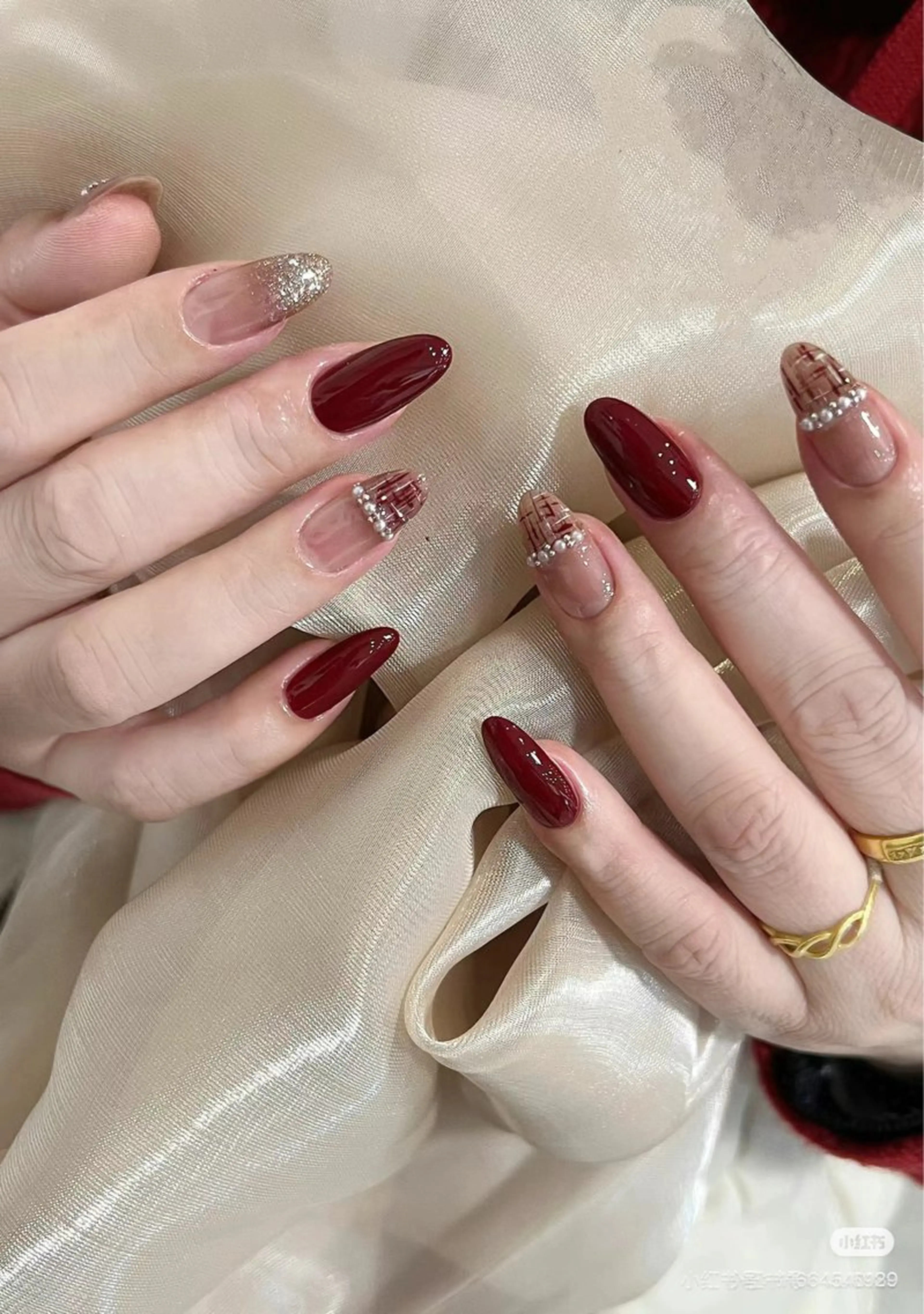 ネイル 成人式 ジェルネイル ロングネイル マグネットネイル 大理石ネイル(マーブル) ハンドネイル Momoa nail salon所属・MoMoA Nail ネイル長さ出し専門店のネイルデザイン