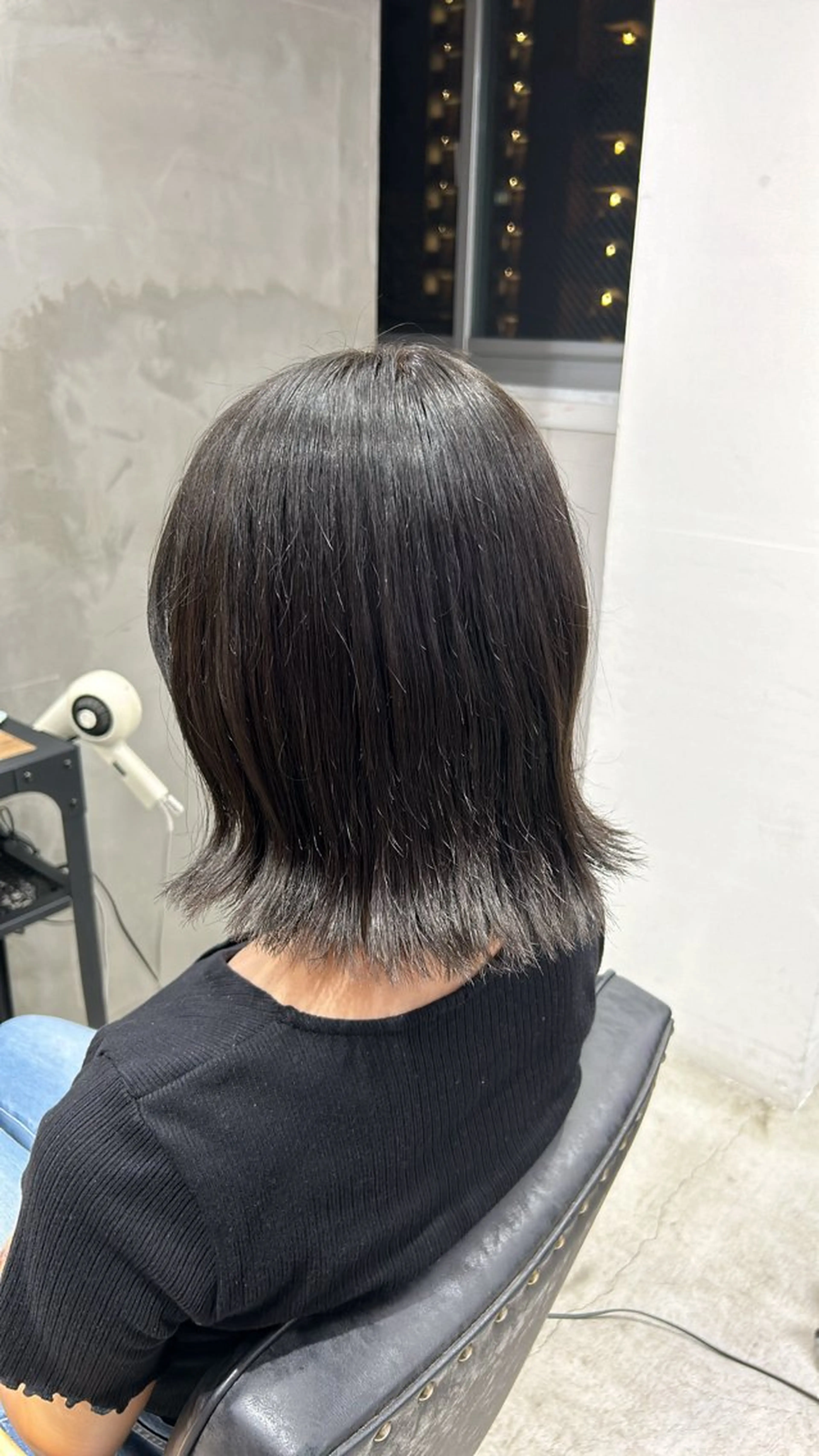 ミディアム カラー ブリーチ 透明感カラー ブリーチなしカラー 赤坂 康成のヘアスタイル