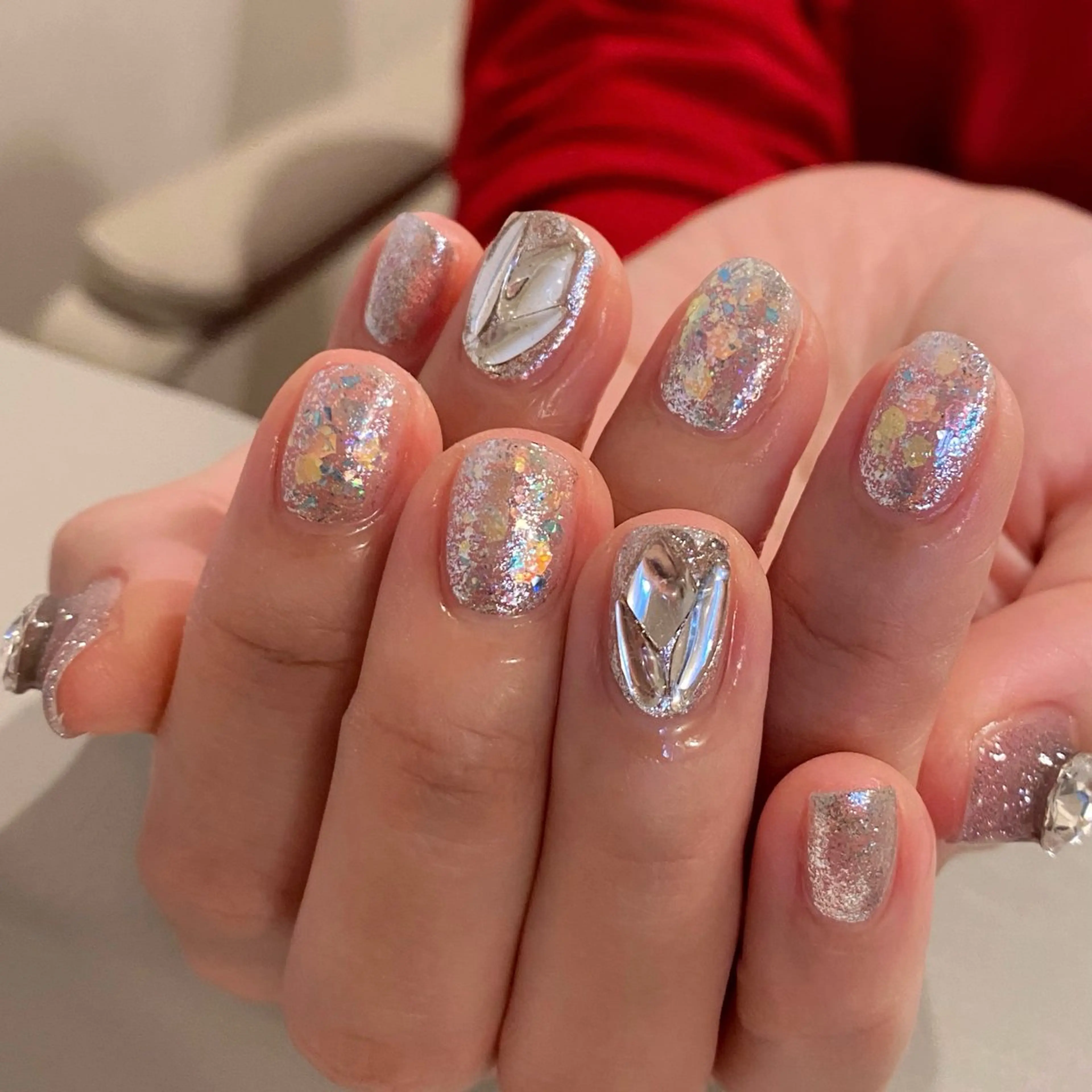 ネイル キラキラネイル ストーンネイル nail amuseのネイルデザイン