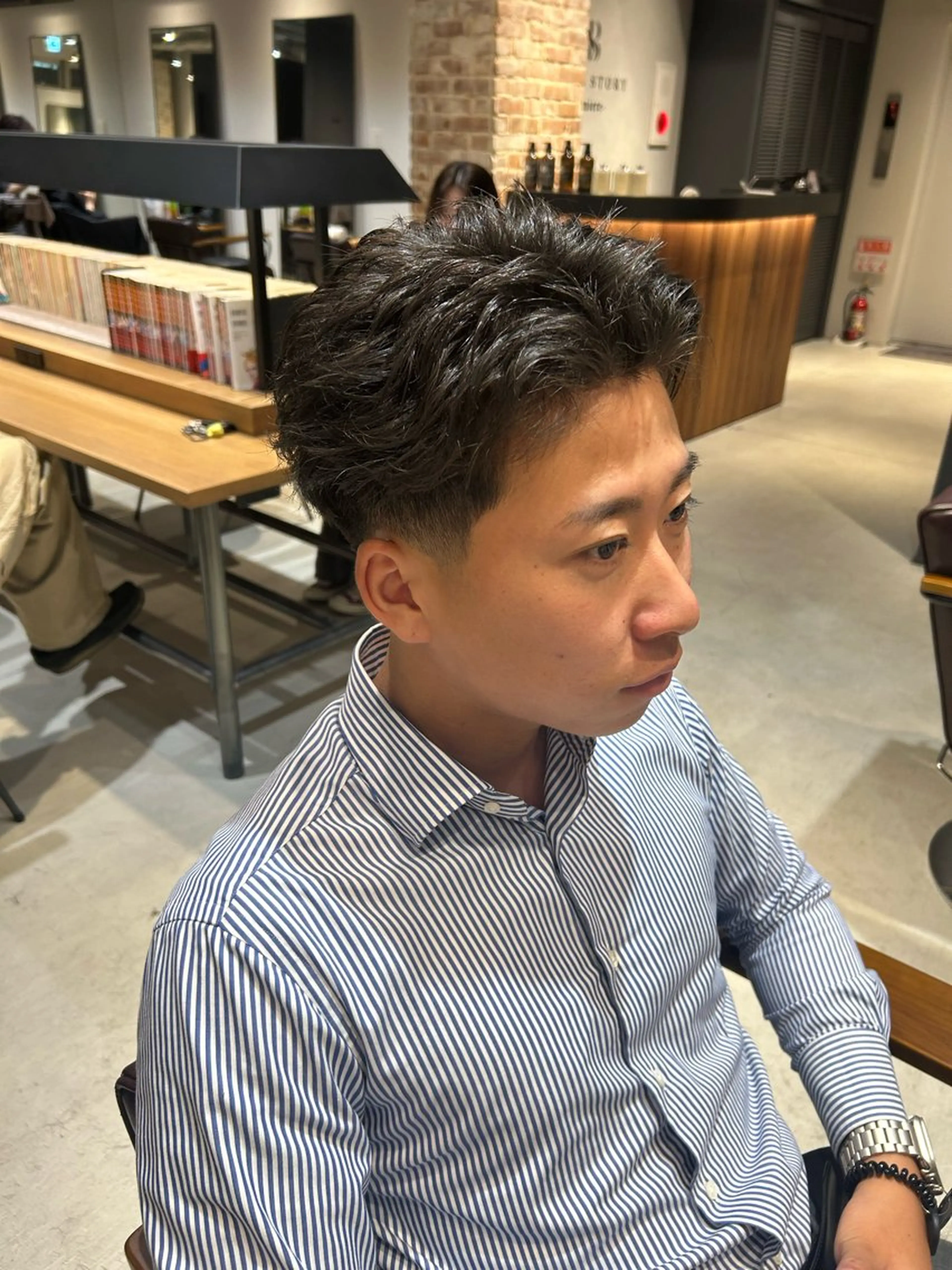 パーマ メンズ カット パーマ 安達 脩人のヘアスタイル