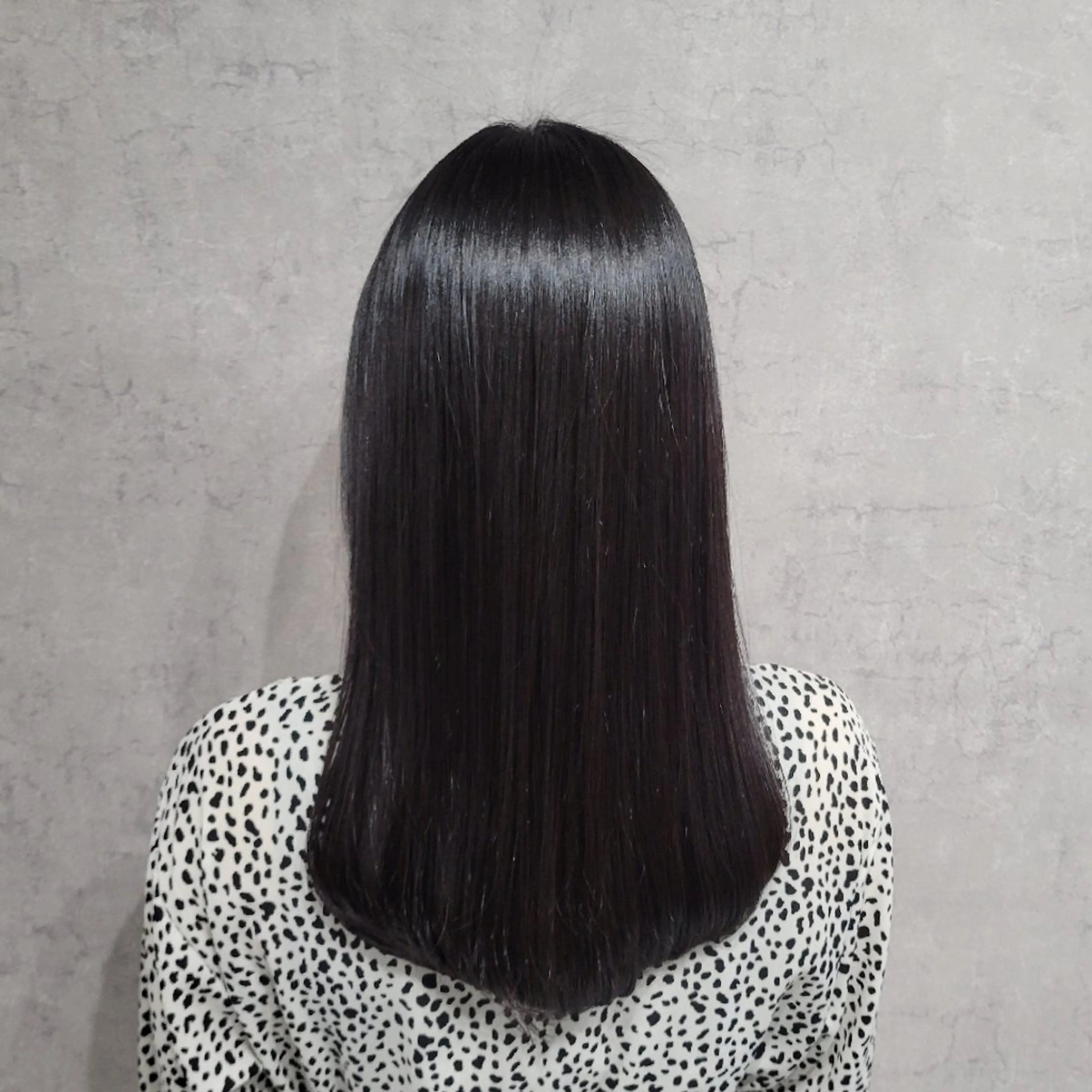 ロング カット ヘアカラー トリートメント THREE所属・大辻健太(オオツジ ケンタ)/髪質改善のヘアスタイル