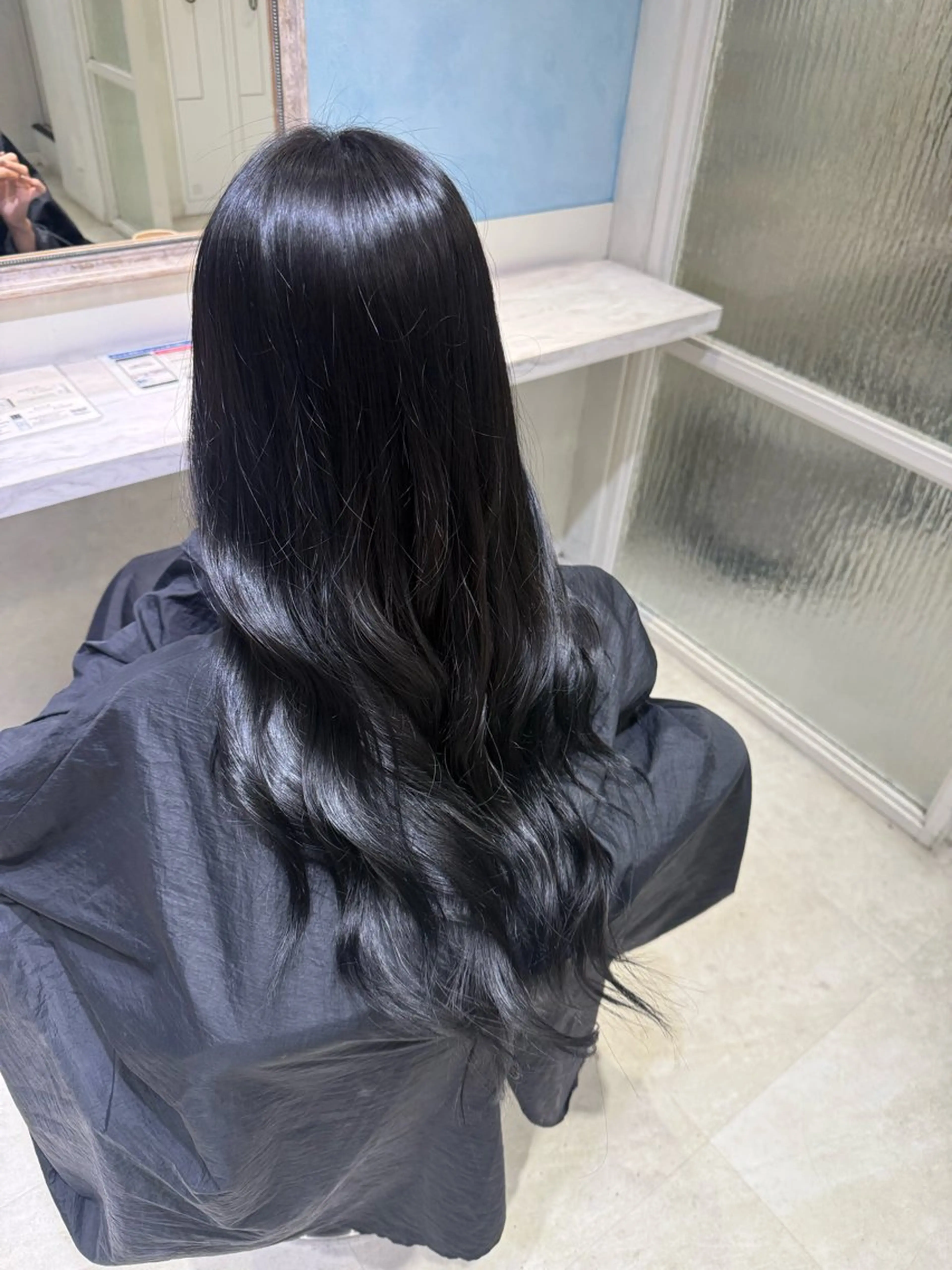 ロング カラー アッシュ ベージュカラー ブリーチ ブルーカラー 透明感カラー ヘアカラー ブリーチ/Wカラー/ 青髪/💙みずき💙のヘアスタイル