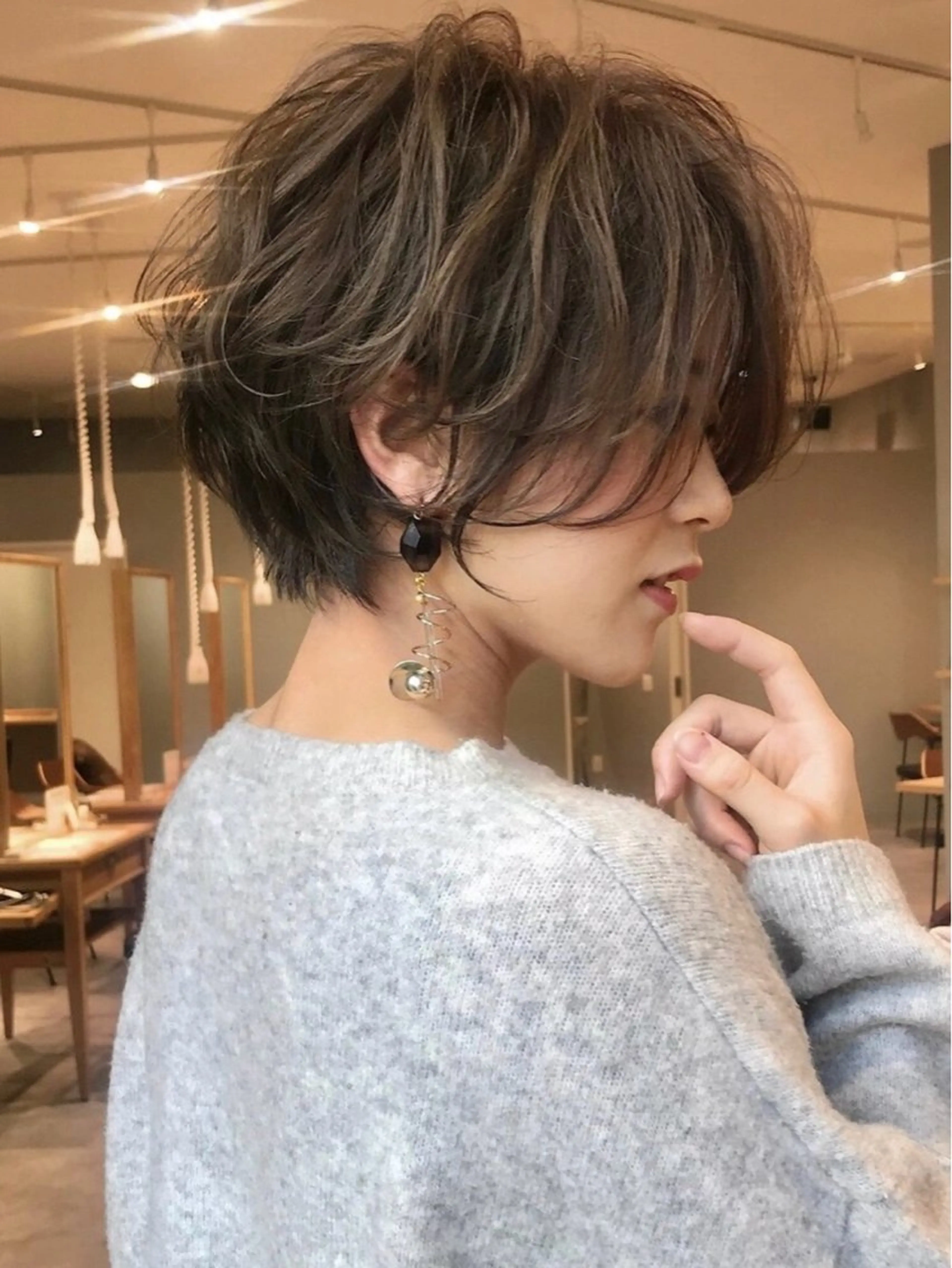 ショート ショートボブ ボブ かきあげバング 髪質改善 オン眉 i.Ehime所属・i.Ehime💫 齋藤  あつきのヘアスタイル