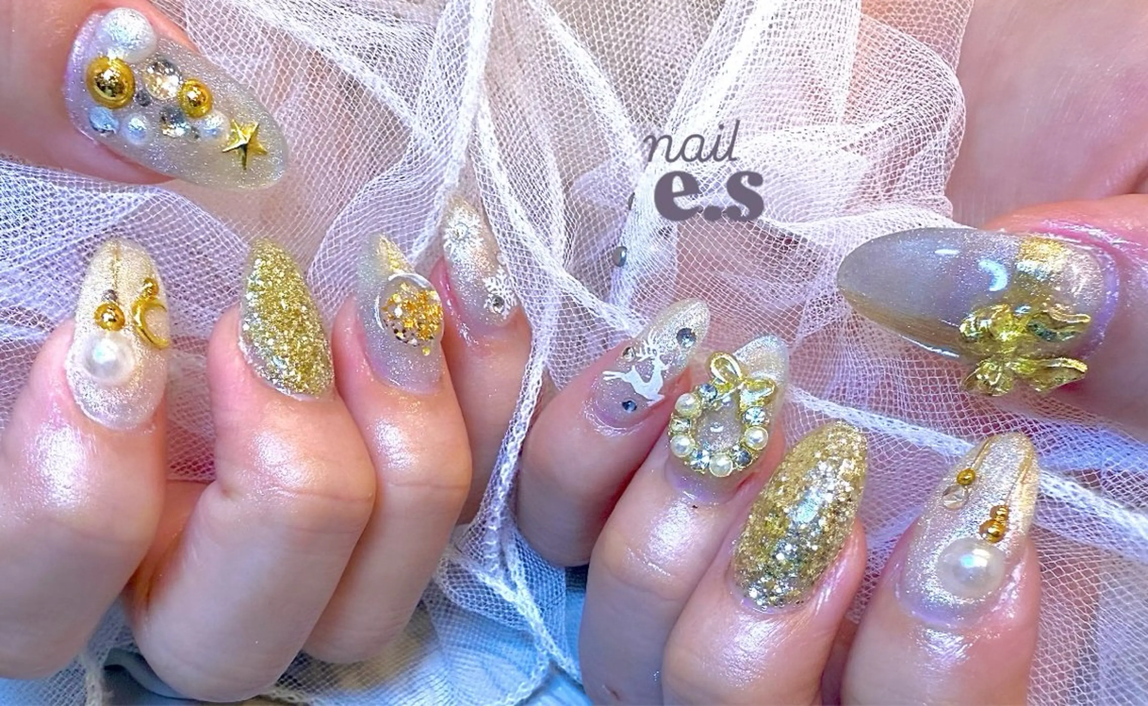ネイル 冬ネイル クリスマス ハンドネイル nail e.sのネイルデザイン