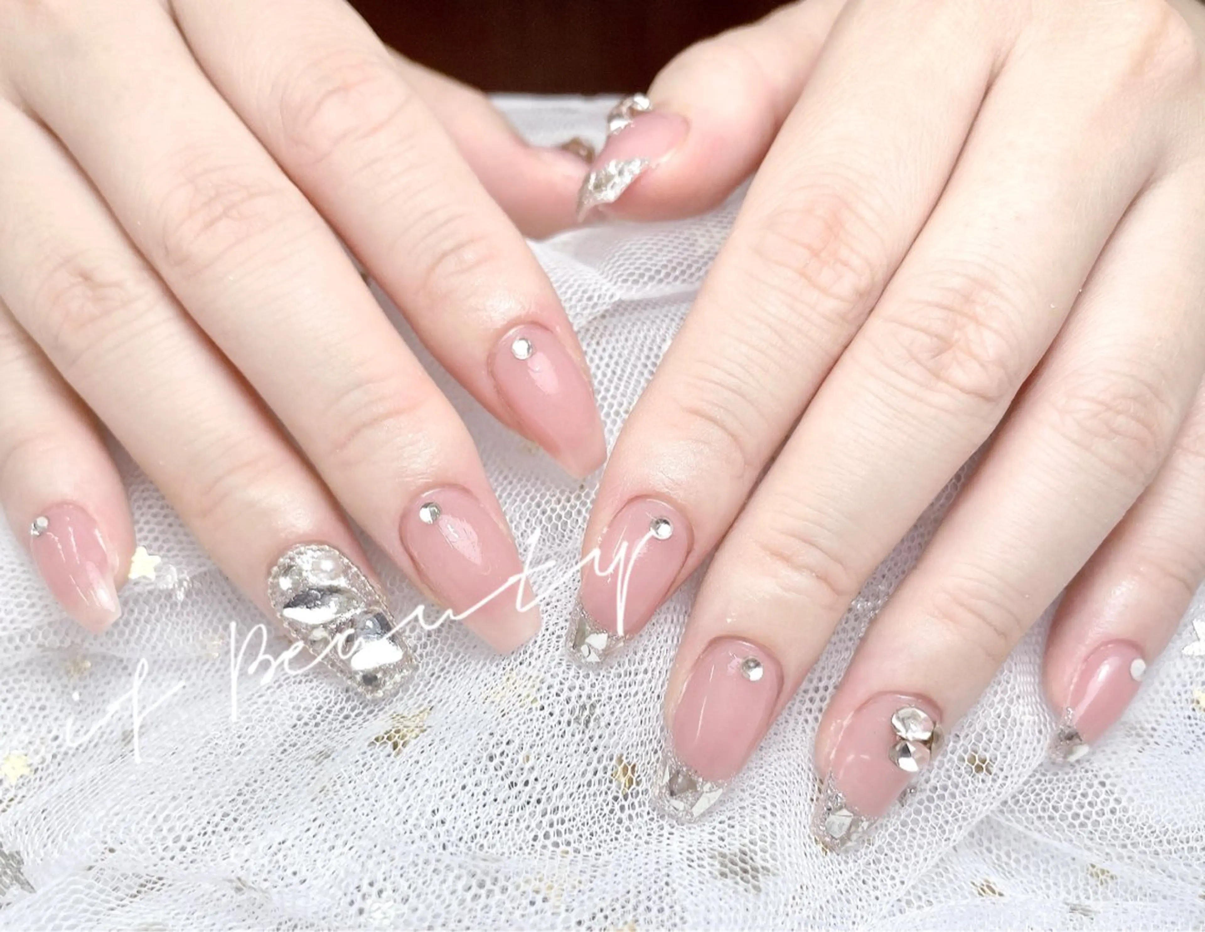 ネイル フレンチネイル ガラスフレンチ If beauty salon1号店所属・イフ ビューティーのネイルデザイン