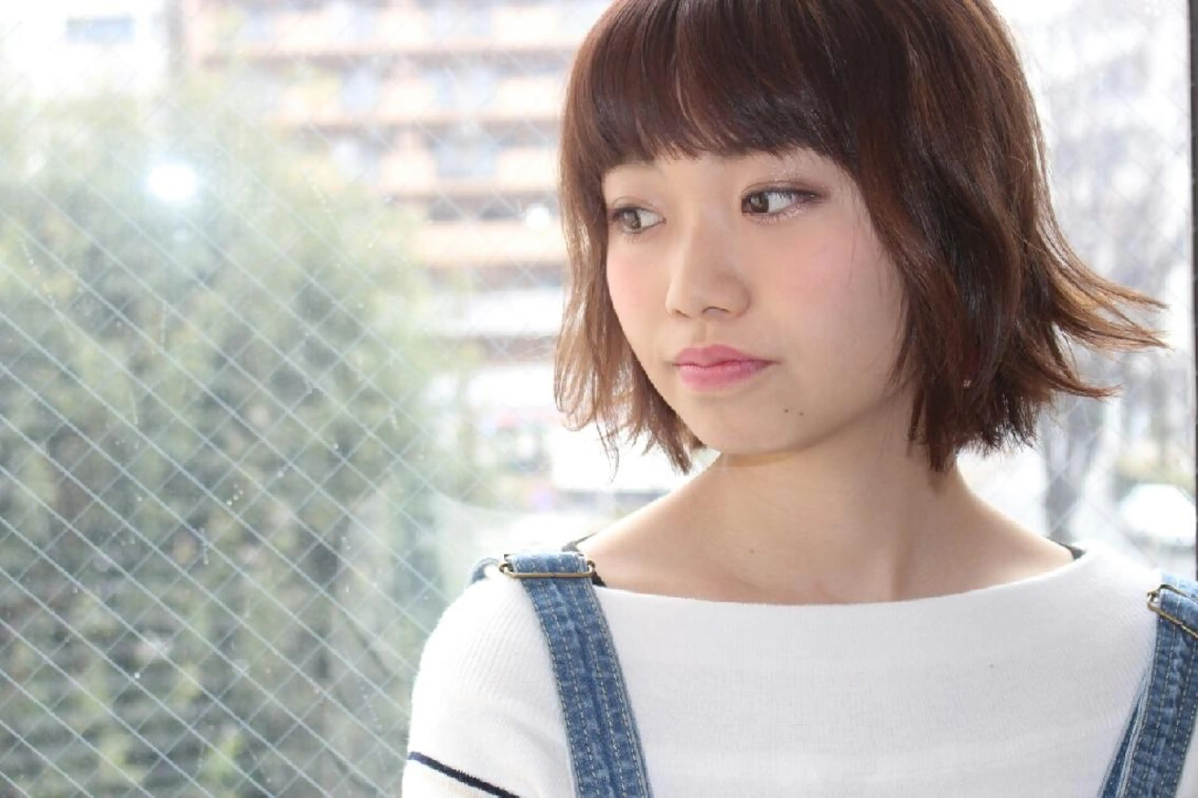 ミディアム カラー 切りっぱなしボブ ボブ スタイル 相模大野のヘアスタイル