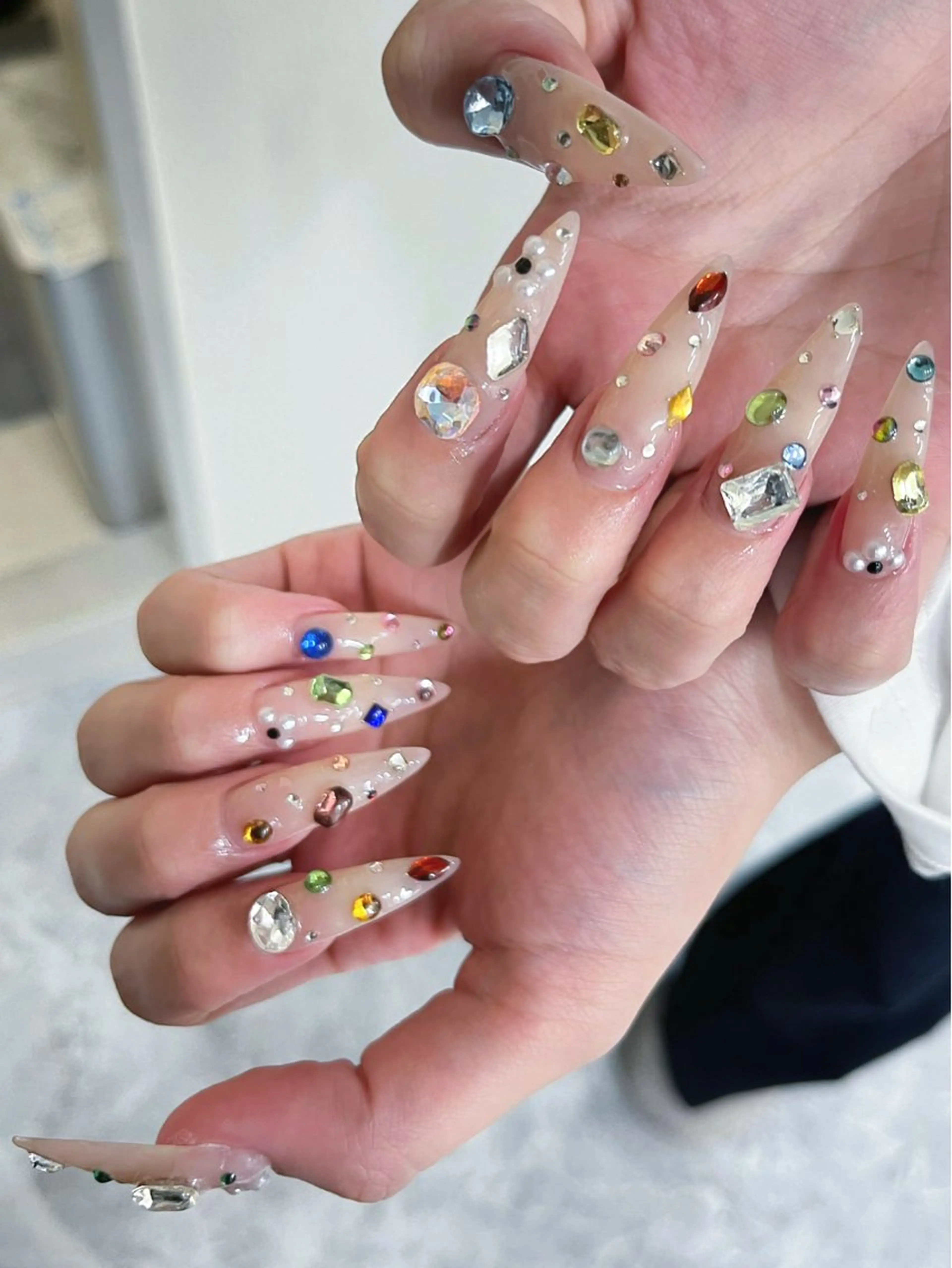 ネイル ハンドネイル ヒェウ Nail Nambaのネイルデザイン