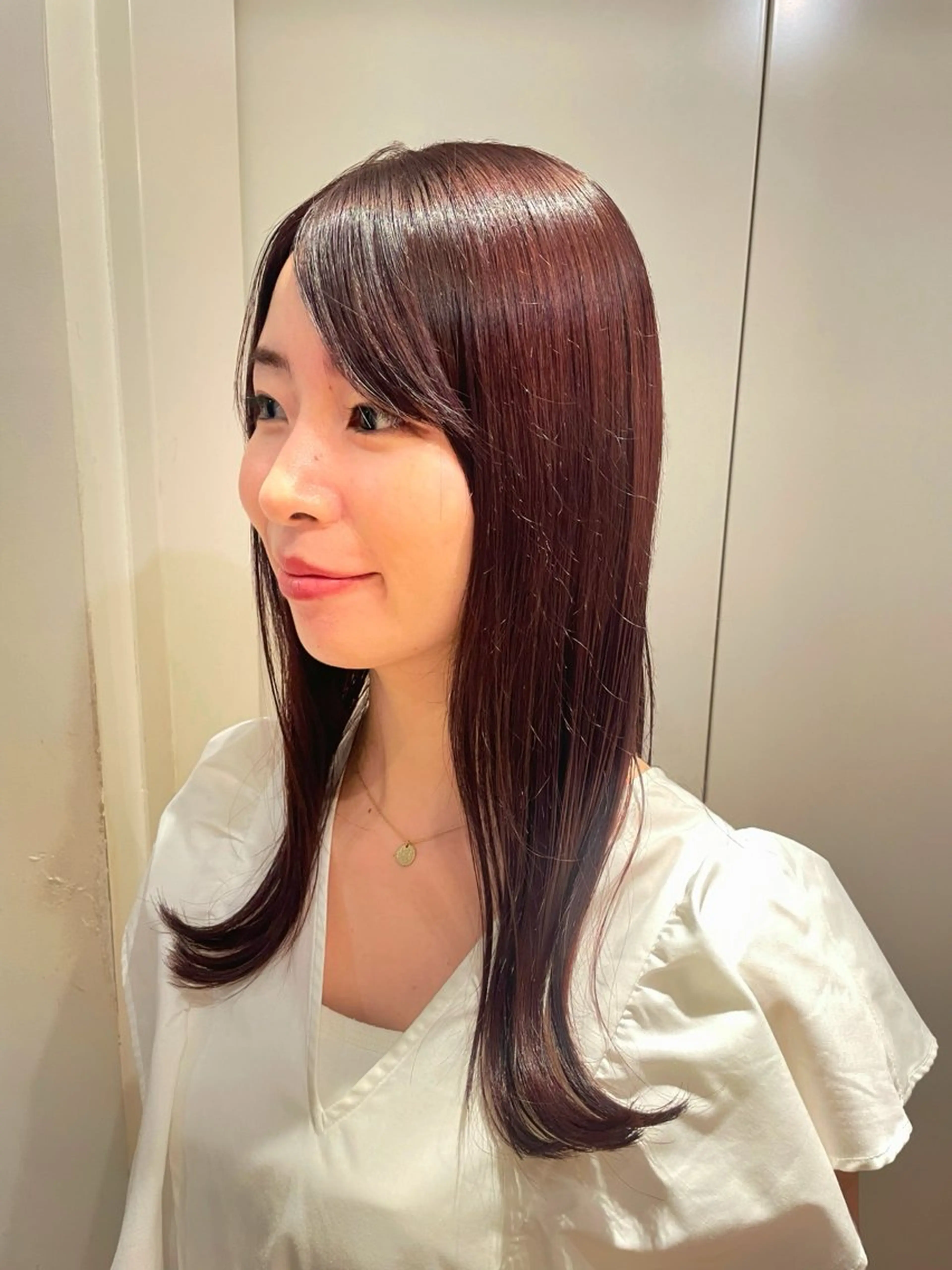 ロング カラー ブラウンカラー ピンクカラー ピンクブラウン ヘアカラー ローネス銀座店所属・森山 陽菜のヘアスタイル