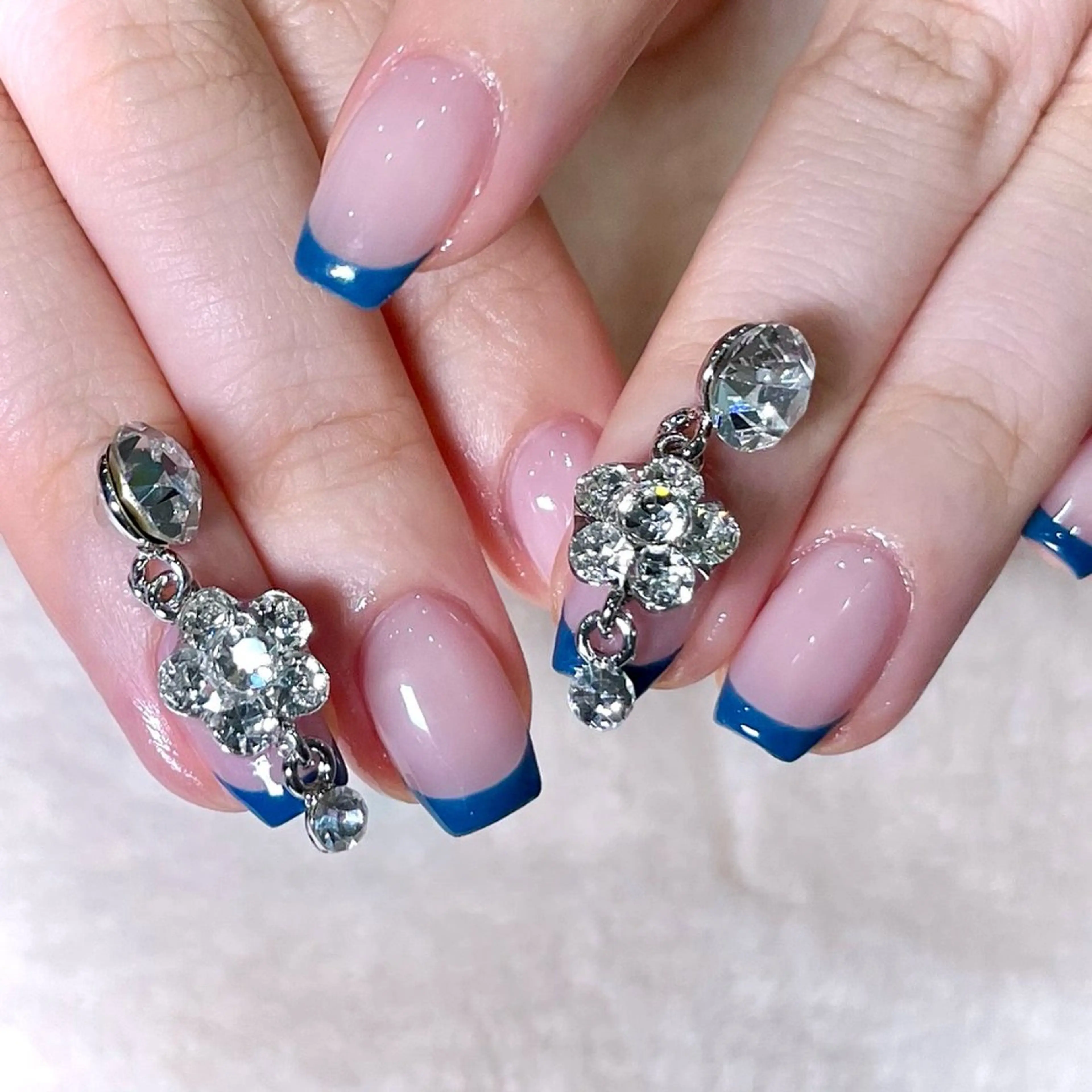 ネイル フレンチネイル METORO NAILのネイルデザイン