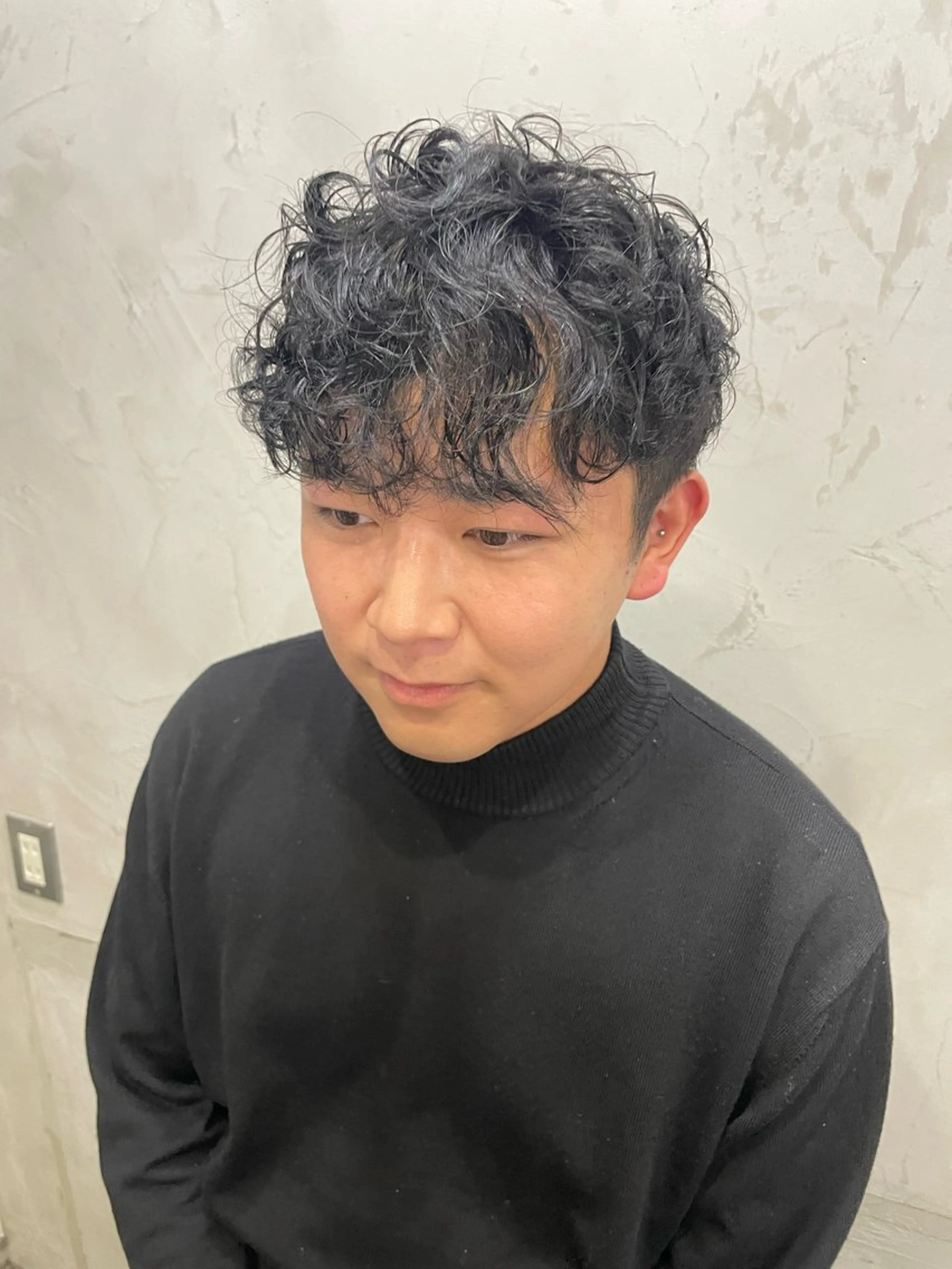 カラー 黒髪 ブリーチ MaisonHALU さくらのヘアスタイル