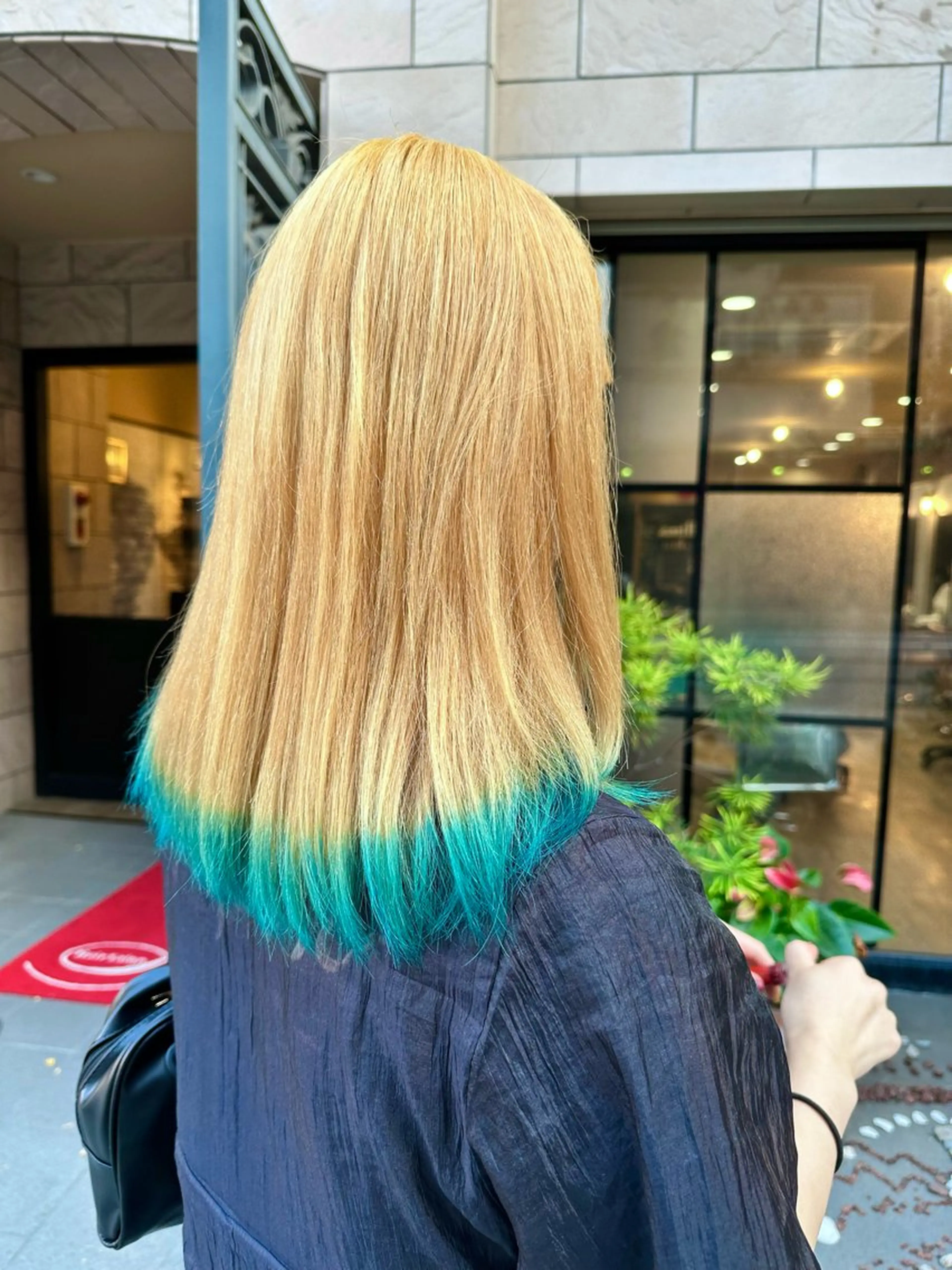 セミロング カラー ミント ミントグリーン ヘアカラー トリートメント ケアカラーリスト✂️ SHIAN   フジのヘアスタイル