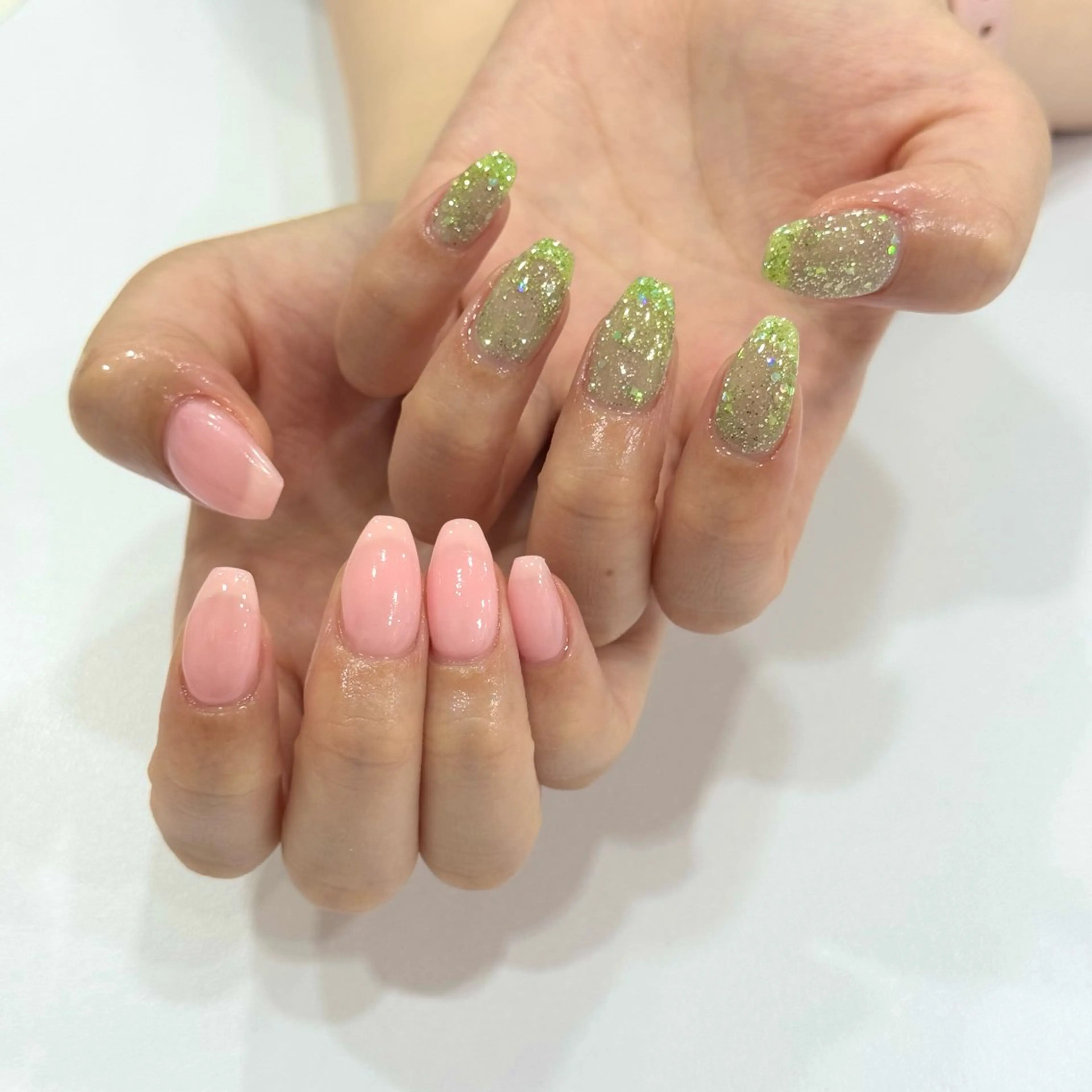 ネイル ハンドネイル 深井 聖羅のネイルデザイン