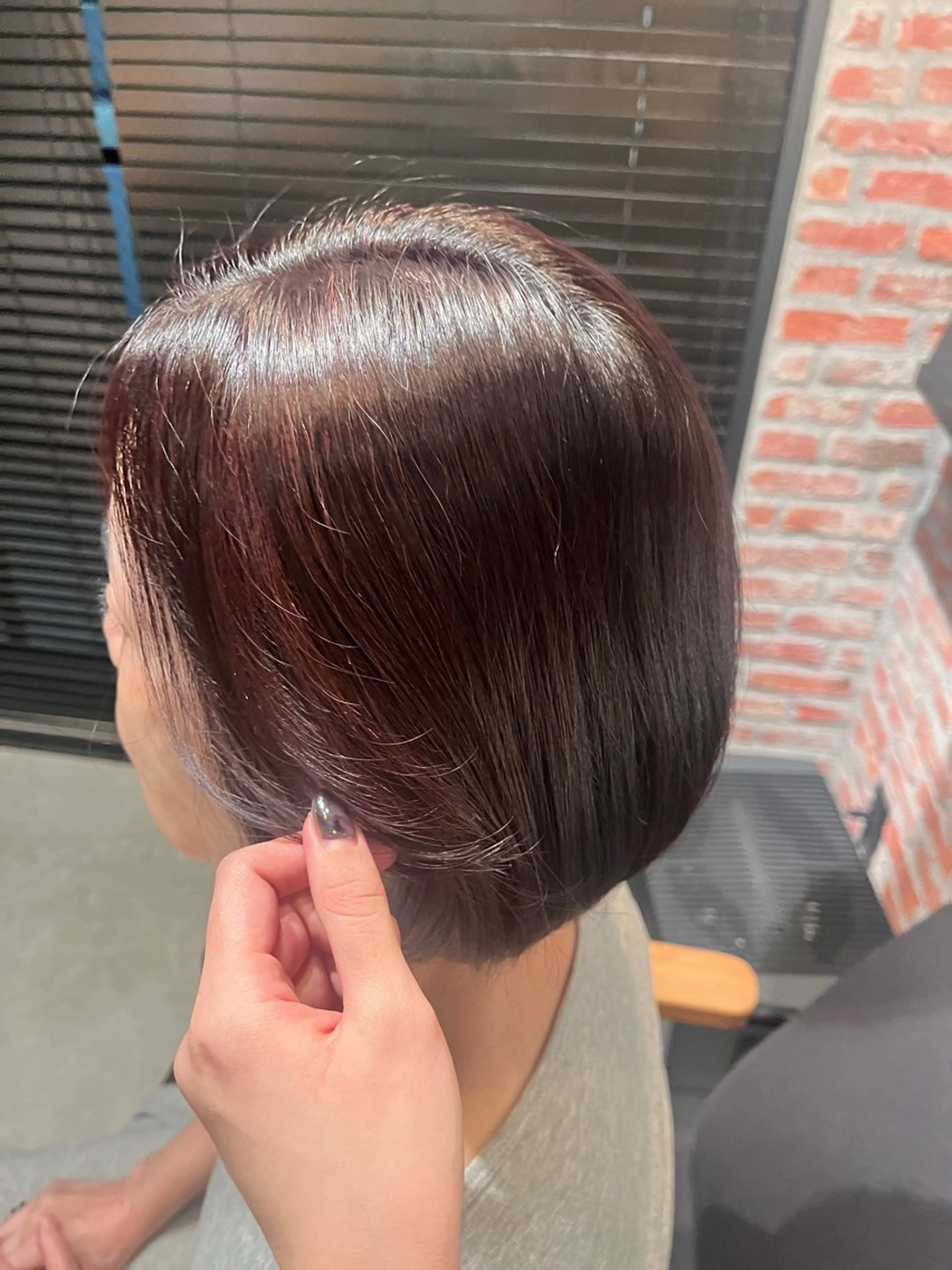 ショート カラー 田中 美月のヘアスタイル