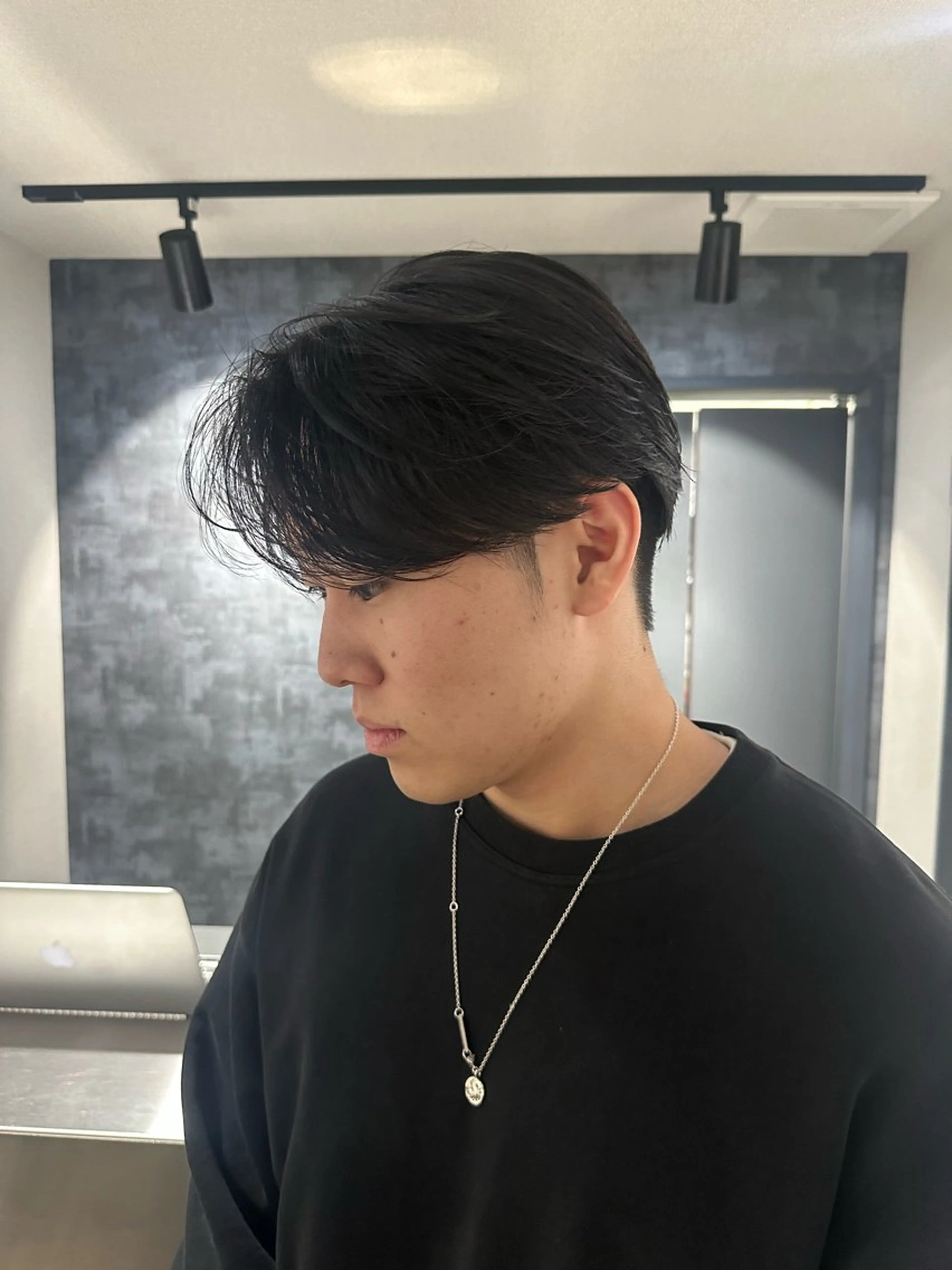 ミディアム メンズ センターパート SALOWIN 原宿 iori所属・💈センターパート パーマ特化💈雄太のヘアスタイル