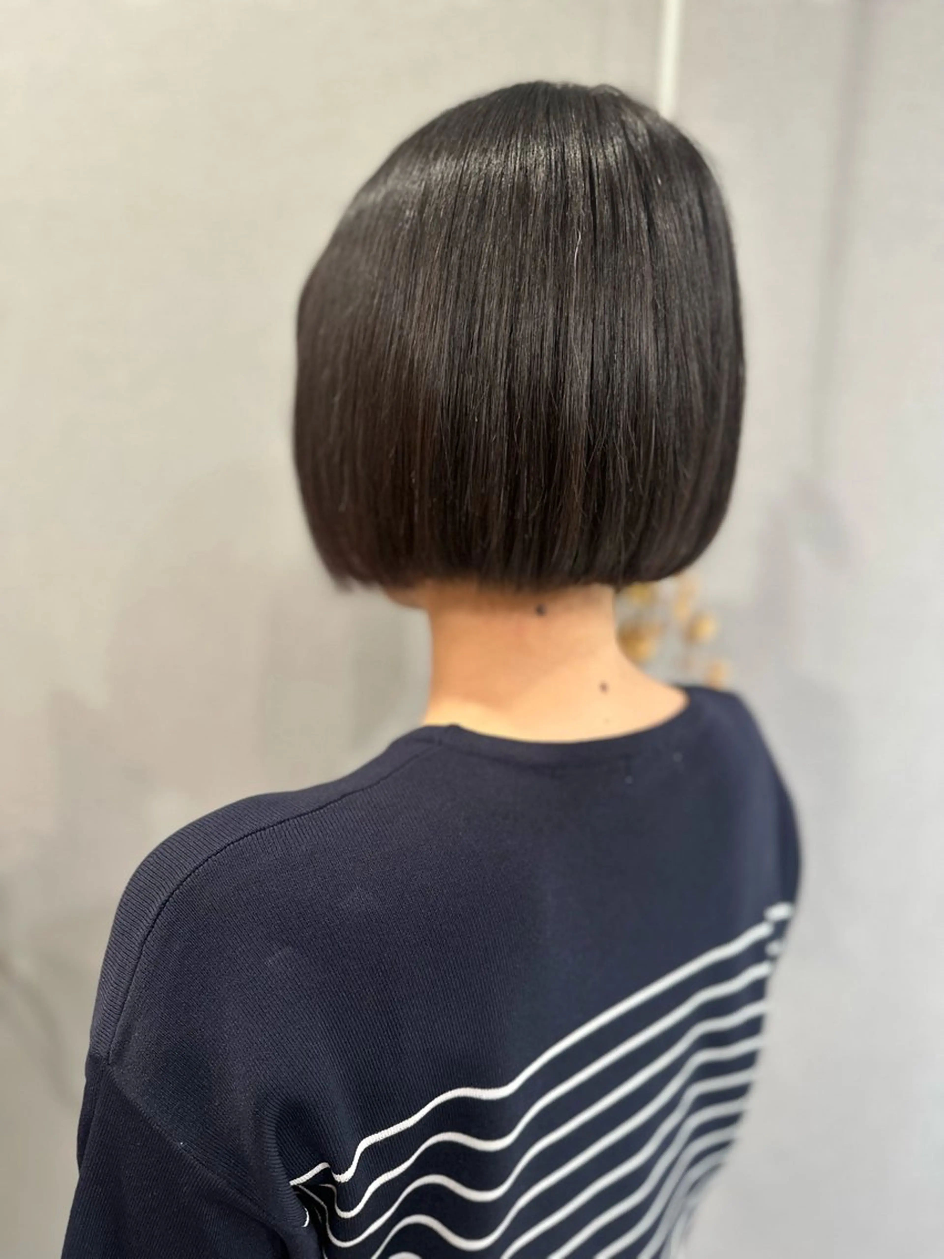 ショート ボブ 卒業式のヘアスタイル 刈り上げ カット 縮毛矯正 K Harukaのヘアスタイル
