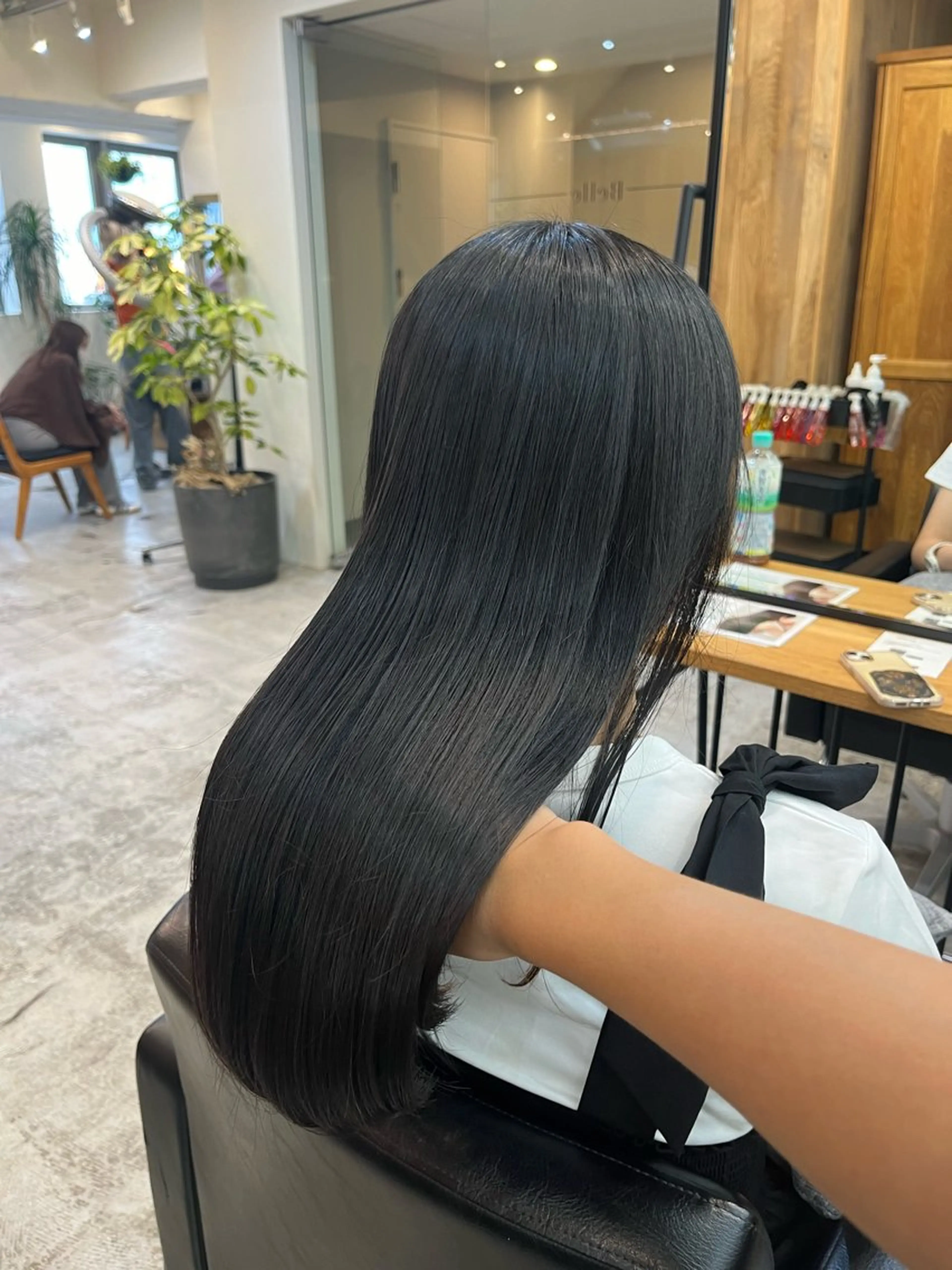 ロング 清水 こなねのヘアスタイル