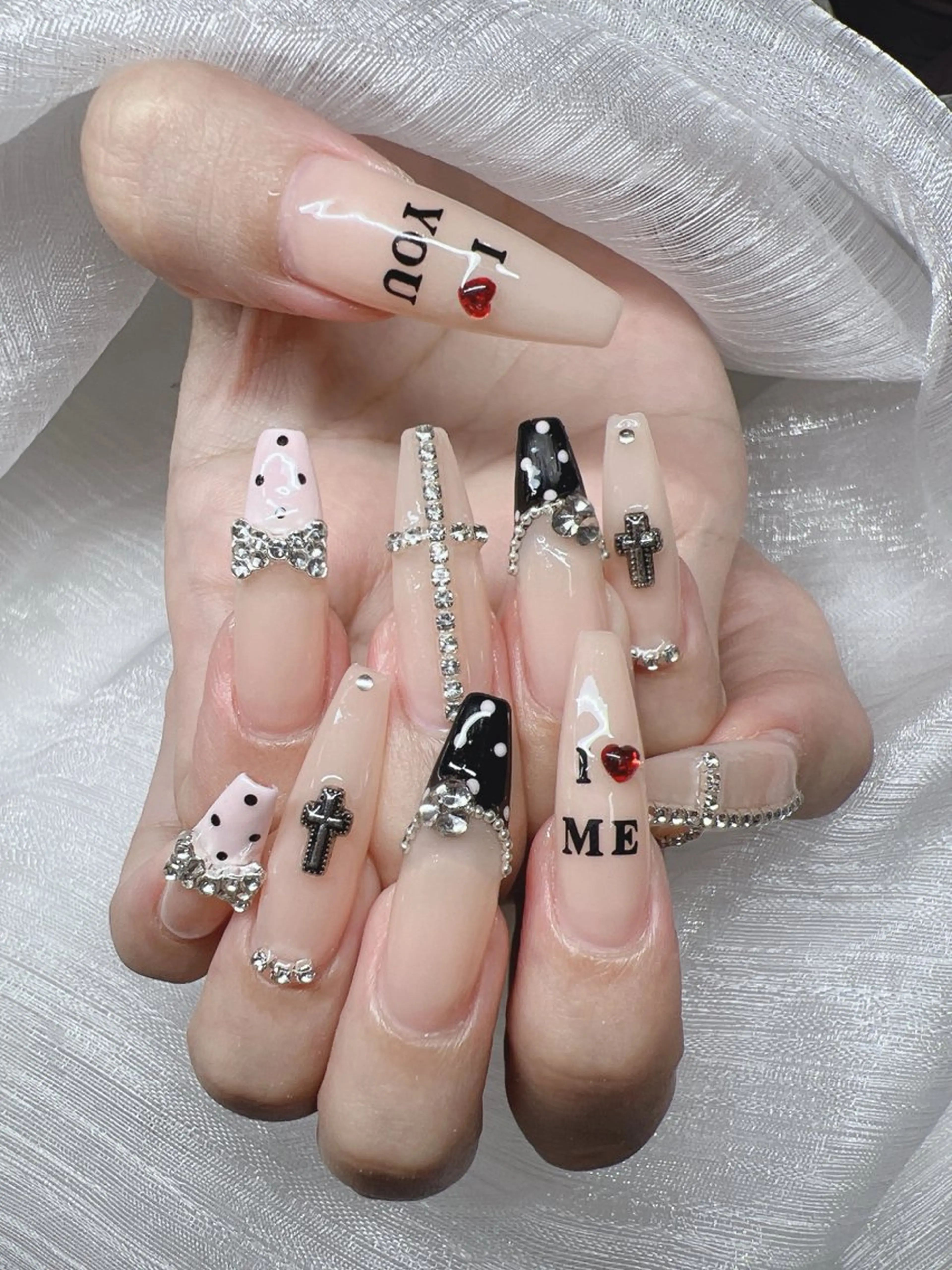 ネイル 長さ出し グラデーション キラキラネイル マグネットネイル ニュアンスネイル ハンドネイル Lee Nails チップ長さだし専門店のネイルデザイン