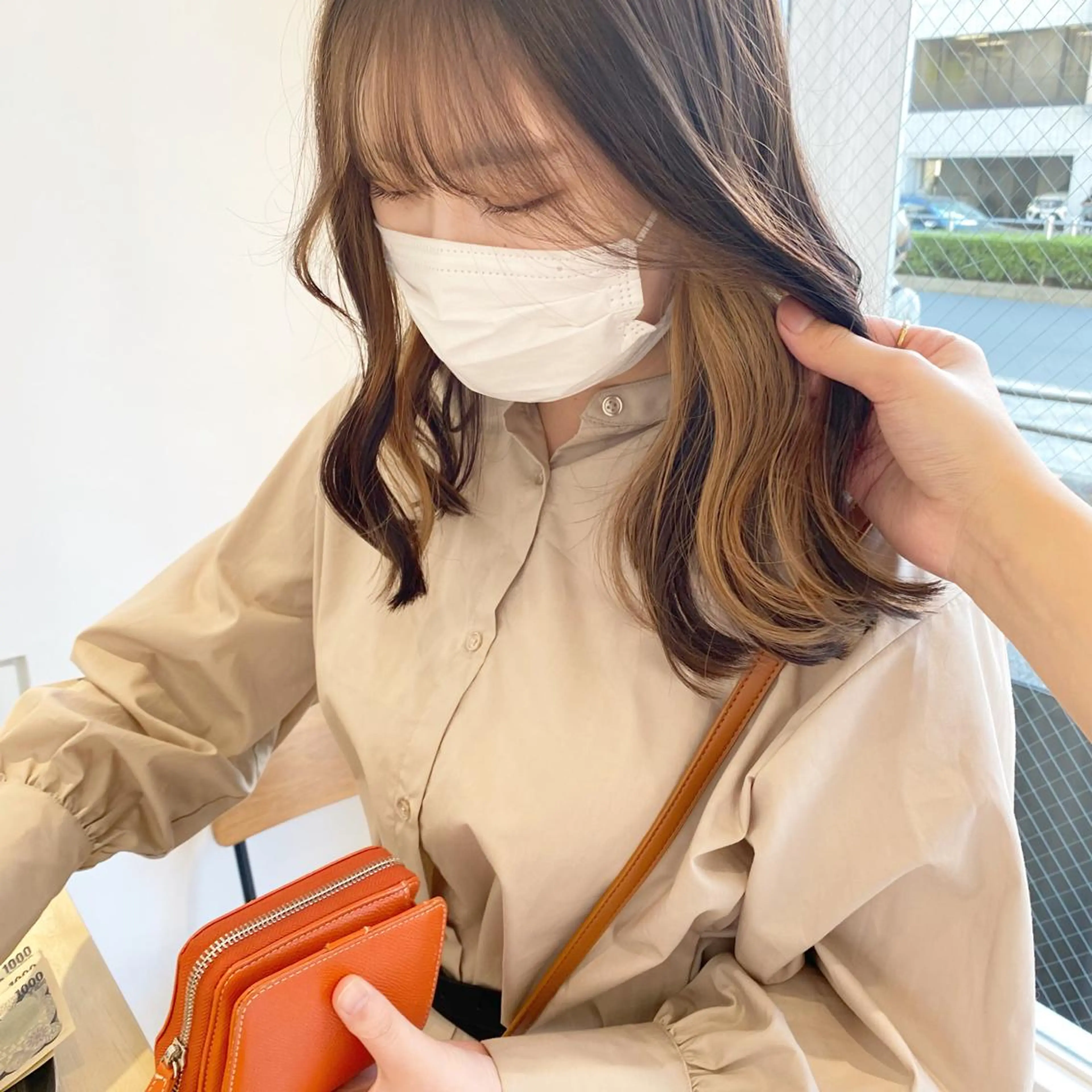 ミディアム カラー ベージュカラー ブリーチ インナーカラー オリーブカラー ヘアセット Seymour  and    Sons所属・🌷Asuka /レイヤーカット🌷のヘアスタイル