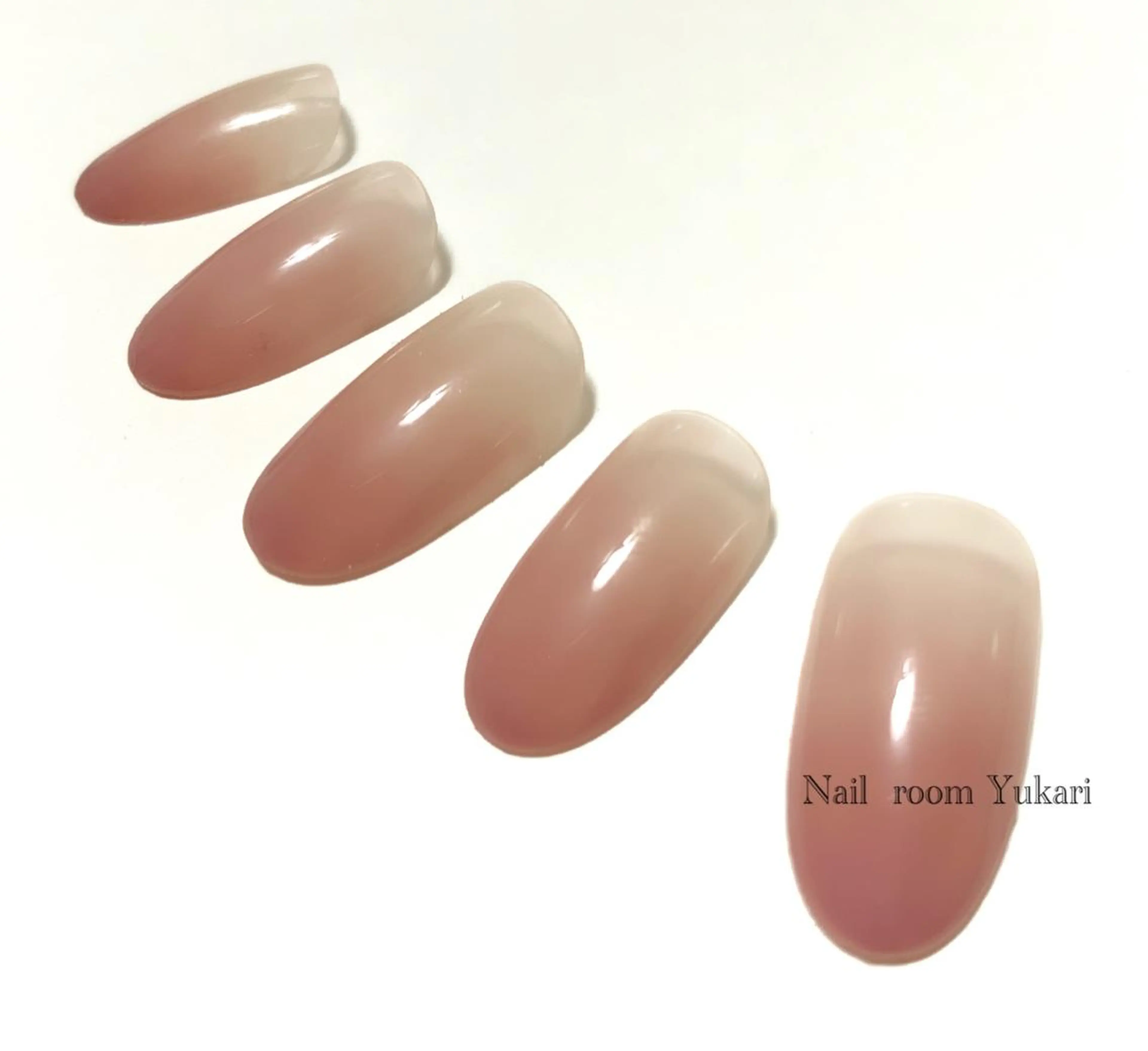 ネイル Nail room Yukariのネイルデザイン