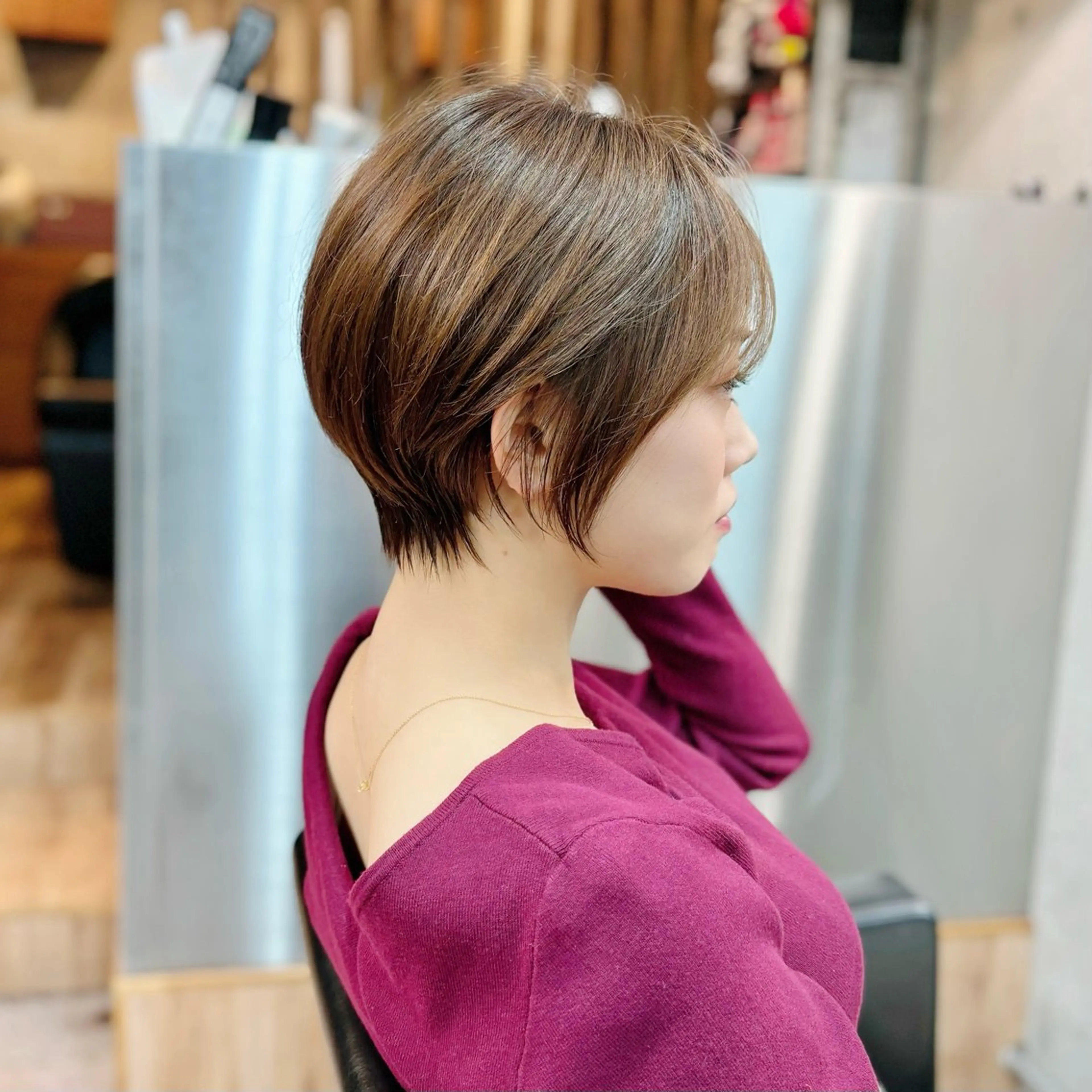 ショート カラー 丸みショート くびれヘア ショートヘア カット ヘアカラー トリートメント ショートボブ髪質改善 縮毛矯正のプロ山道潤のヘアスタイル