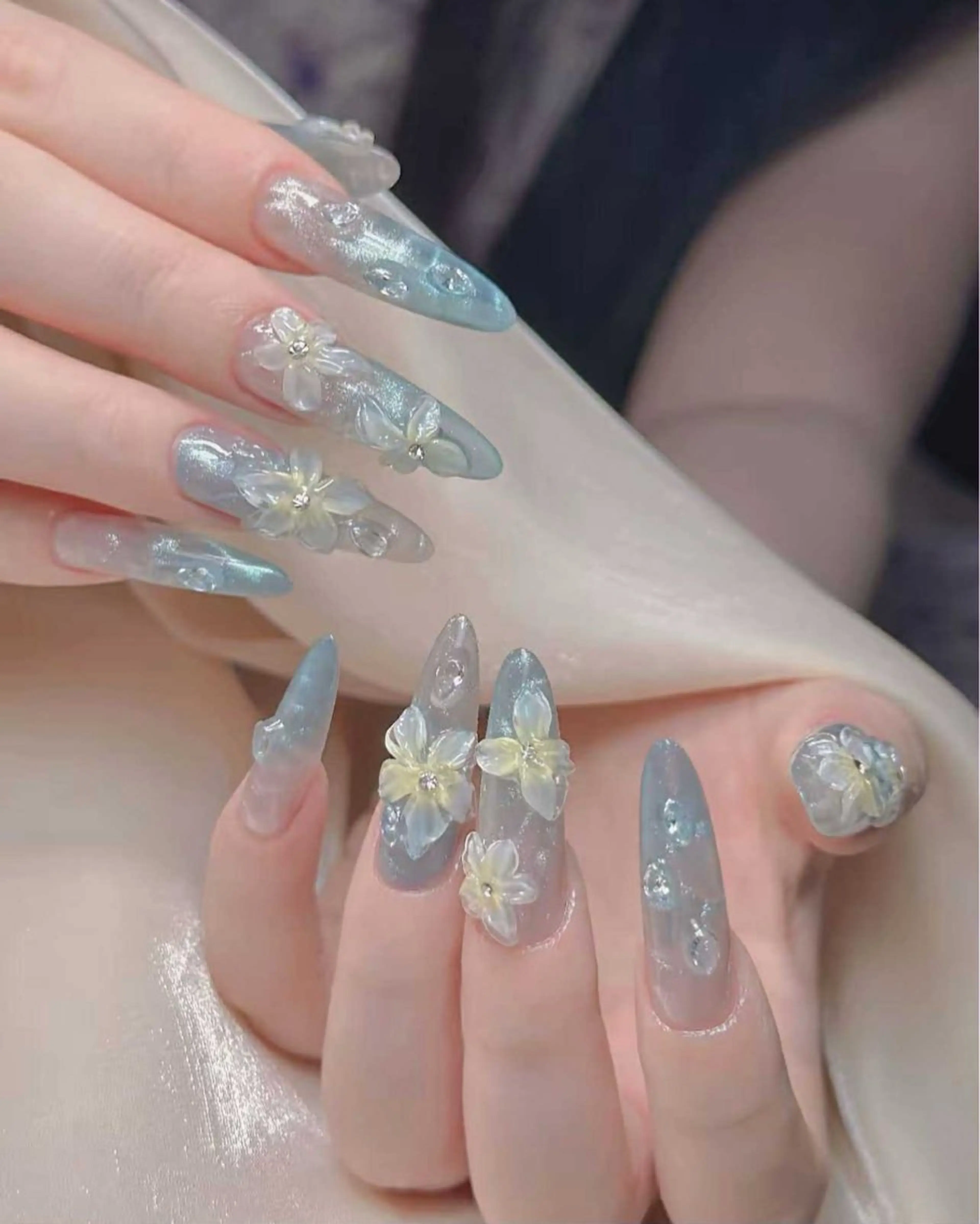 ロング ハンドネイル 28nails -hangのネイルデザイン