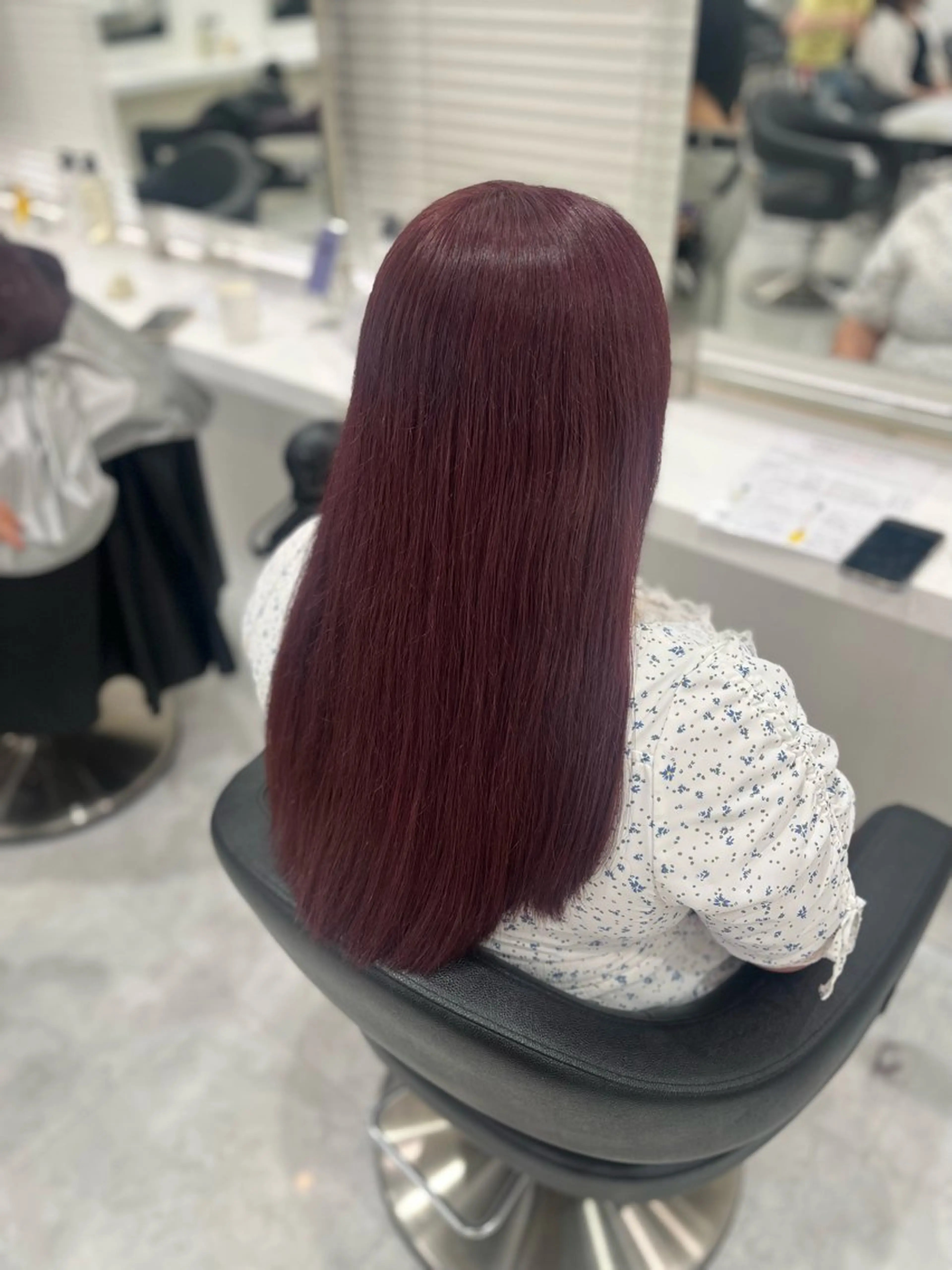 ロング カラー ヘアカラー トリートメント モテかわ♡ガーリー Chinatsu🎀のヘアスタイル