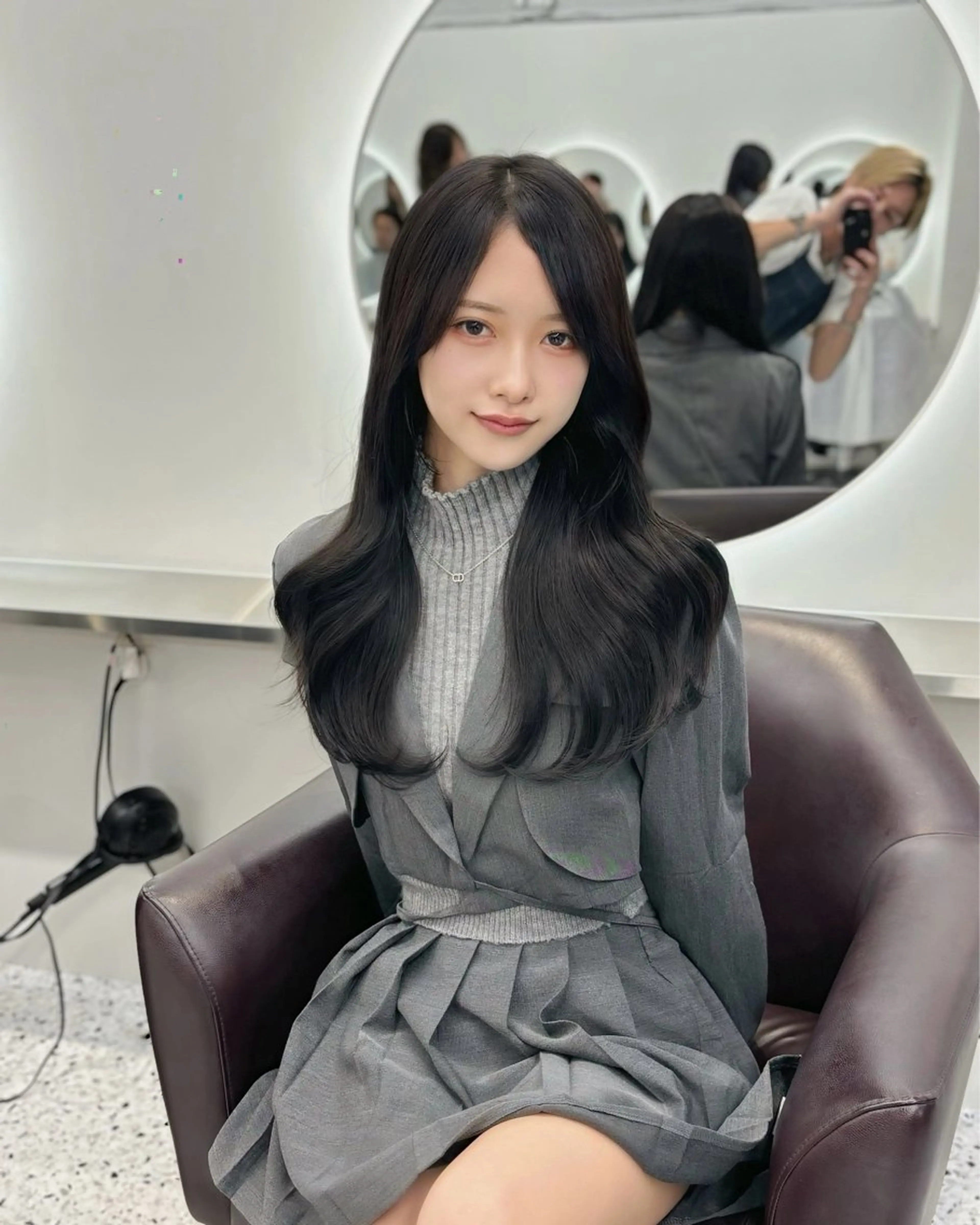 ロング カラー パーマ ヘアアレンジ くびれヘア くびれレイヤー レイヤーカット カット ヘアカラー トリートメント 🌸グレージュ/ ベージュ🌸yutaのヘアスタイル