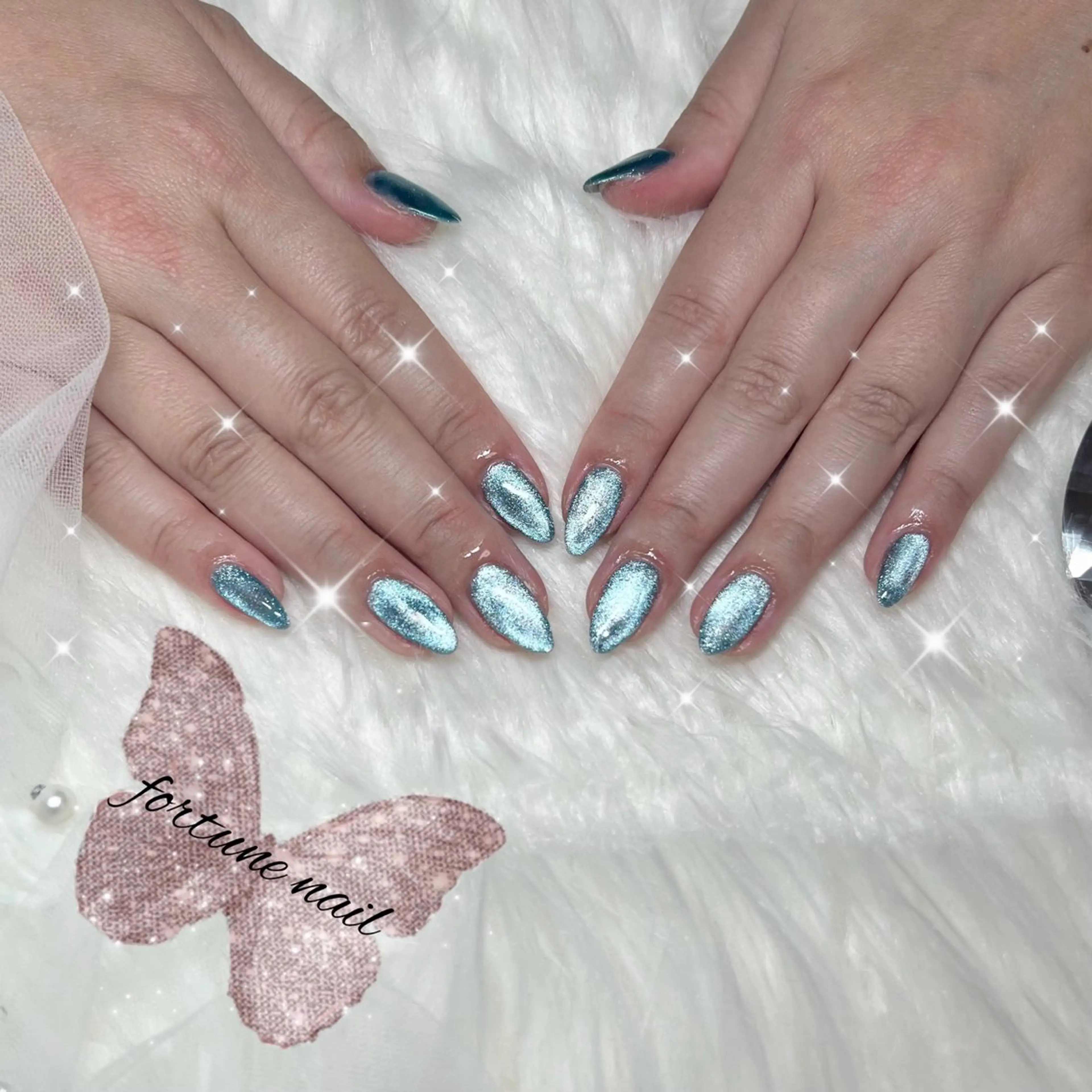 ネイル マグネットネイル ハンドネイル 12/5🈳💜 Yuuna💜のネイルデザイン