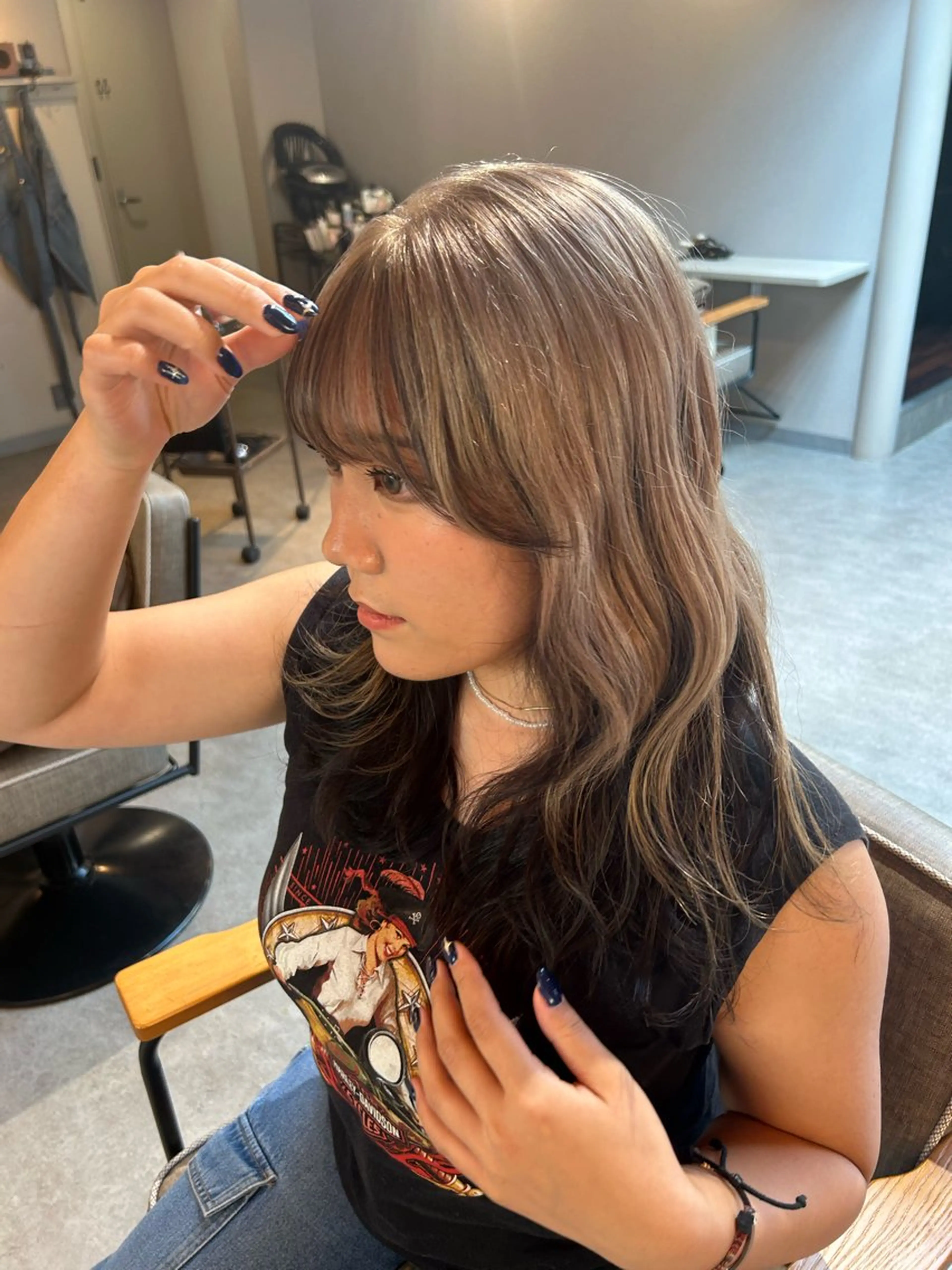 セミロング カラー CReO所属・久保 璃々花のヘアスタイル